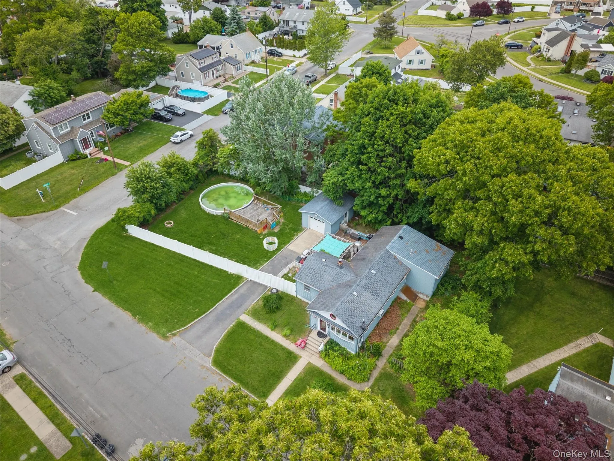 350 Greene Avenue, Babylon, NY, 2 Bedrooms Bedrooms, 5 Rooms Rooms,2 BathroomsBathrooms,Residential,For Rent,Greene,0,1007221 350 Greene Avenue, Babylon, NY, 2 Bedrooms Bedrooms, 5 Rooms Rooms,2 BathroomsBathrooms,Residential,For Rent,Greene,0,1007221