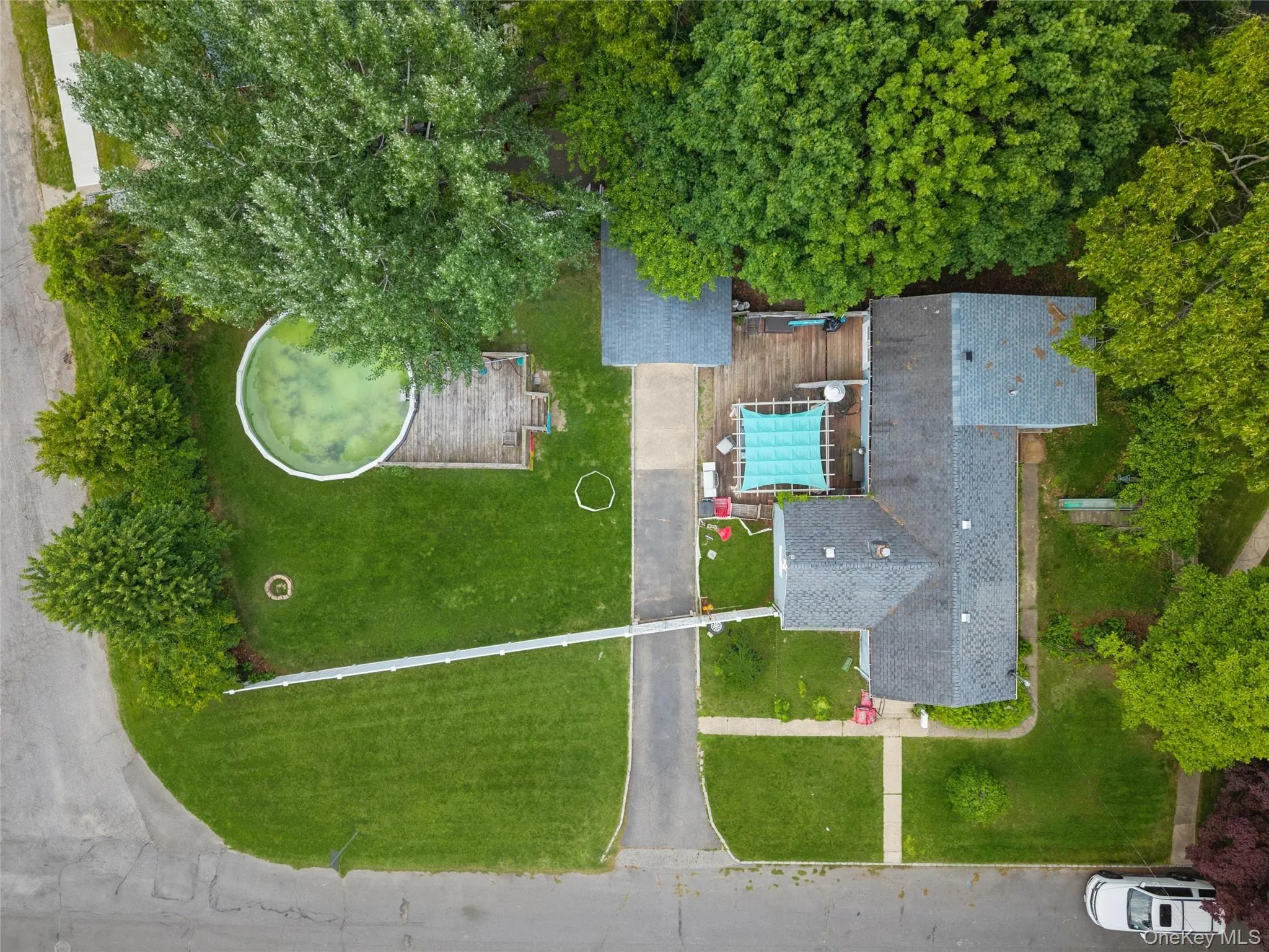 350 Greene Avenue, Babylon, NY, 2 Bedrooms Bedrooms, 5 Rooms Rooms,2 BathroomsBathrooms,Residential,For Rent,Greene,0,1007221 350 Greene Avenue, Babylon, NY, 2 Bedrooms Bedrooms, 5 Rooms Rooms,2 BathroomsBathrooms,Residential,For Rent,Greene,0,1007221