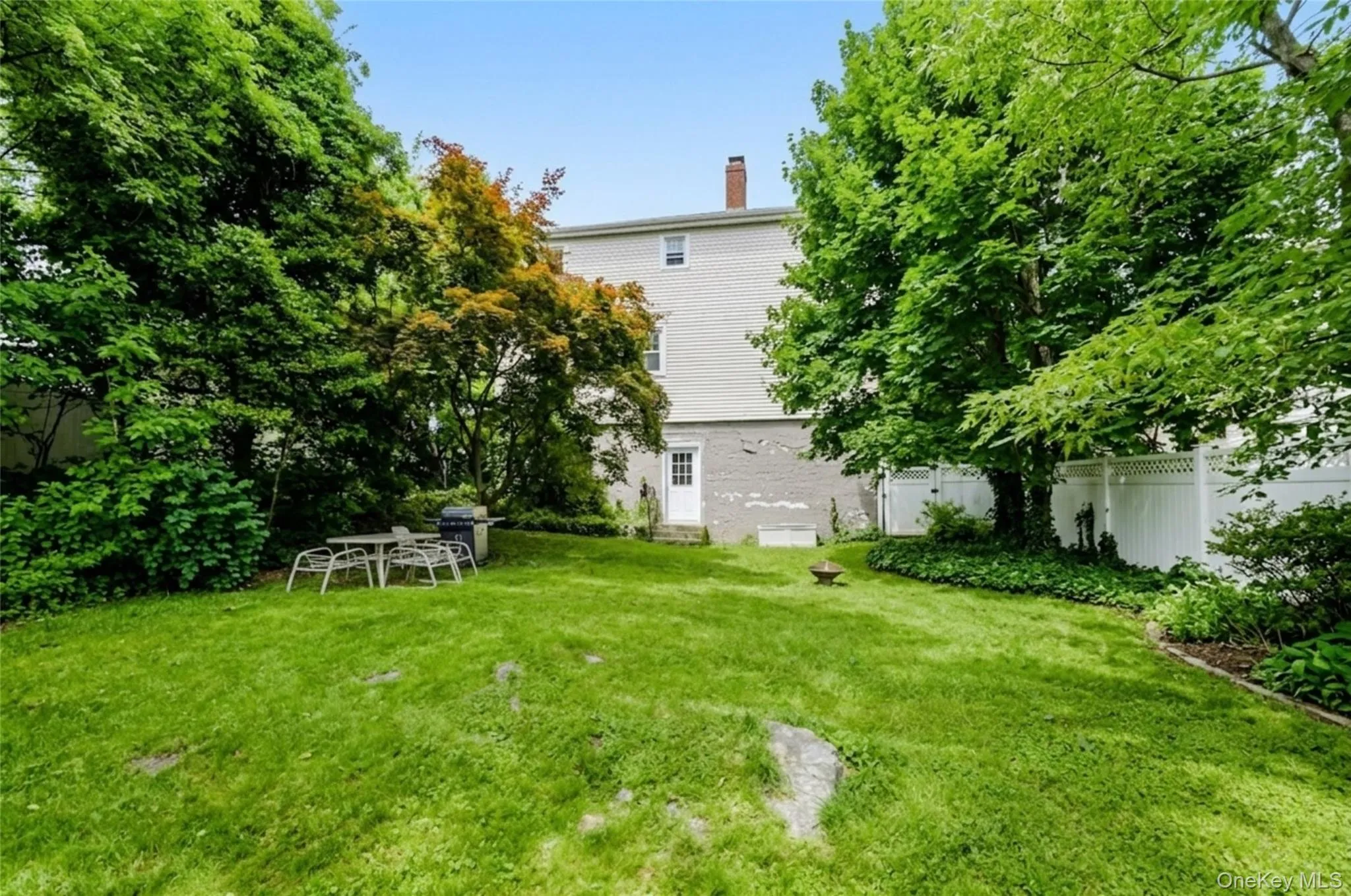 342 Roberts Avenue, Yonkers, NY, 4 Bedrooms Bedrooms, 10 Rooms Rooms,2 BathroomsBathrooms,Residential,For Rent,Roberts,0,1007224 342 Roberts Avenue, Yonkers, NY, 4 Bedrooms Bedrooms, 10 Rooms Rooms,2 BathroomsBathrooms,Residential,For Rent,Roberts,0,1007224