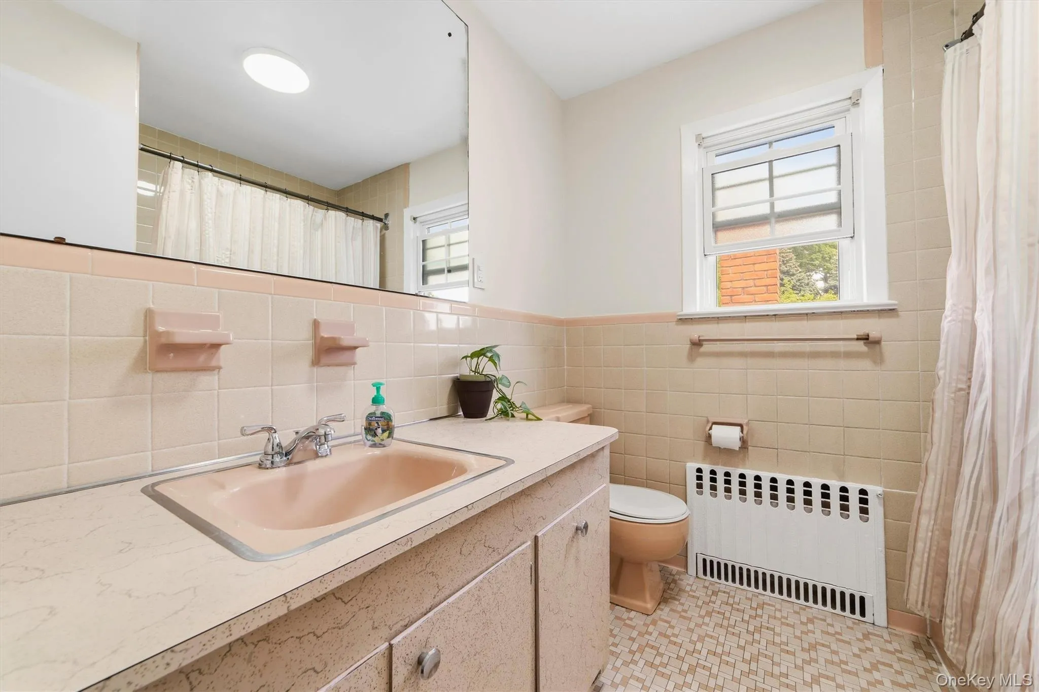 342 Roberts Avenue, Yonkers, NY, 4 Bedrooms Bedrooms, 10 Rooms Rooms,2 BathroomsBathrooms,Residential,For Rent,Roberts,0,1007224 342 Roberts Avenue, Yonkers, NY, 4 Bedrooms Bedrooms, 10 Rooms Rooms,2 BathroomsBathrooms,Residential,For Rent,Roberts,0,1007224