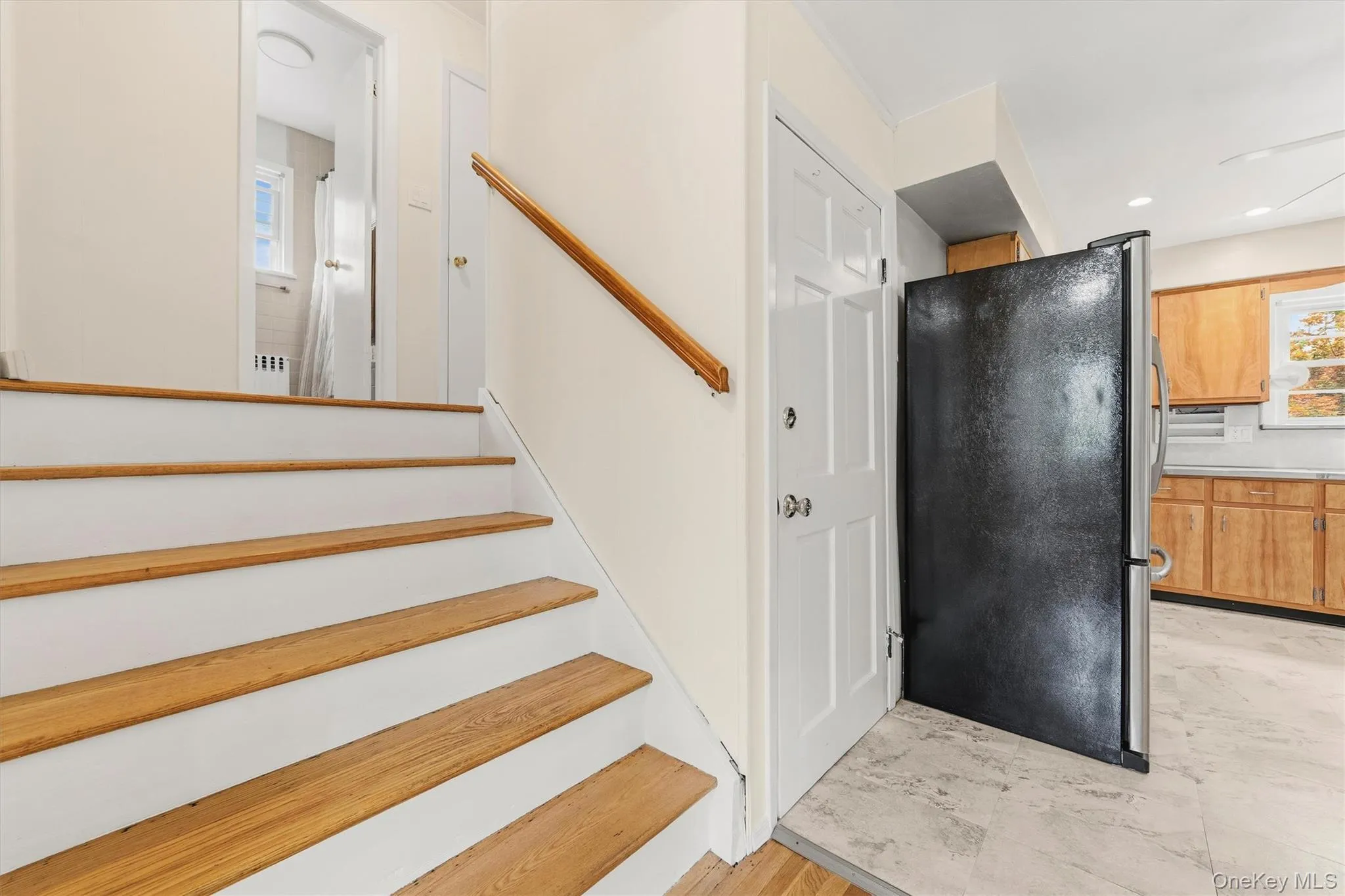 342 Roberts Avenue, Yonkers, NY, 4 Bedrooms Bedrooms, 10 Rooms Rooms,2 BathroomsBathrooms,Residential,For Rent,Roberts,0,1007224 342 Roberts Avenue, Yonkers, NY, 4 Bedrooms Bedrooms, 10 Rooms Rooms,2 BathroomsBathrooms,Residential,For Rent,Roberts,0,1007224