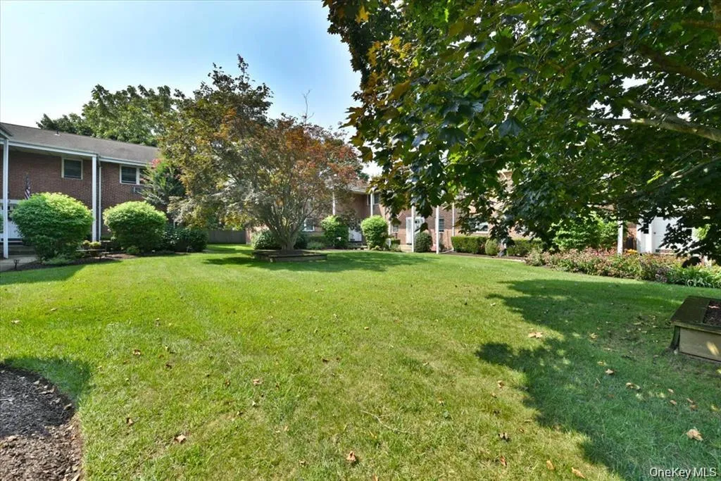 295 Merrick Road, Babylon, NY, 1 Bedroom Bedrooms, 3 Rooms Rooms,1 BathroomBathrooms,Residential,For Rent,Merrick,0,1007225 295 Merrick Road, Babylon, NY, 1 Bedroom Bedrooms, 3 Rooms Rooms,1 BathroomBathrooms,Residential,For Rent,Merrick,0,1007225