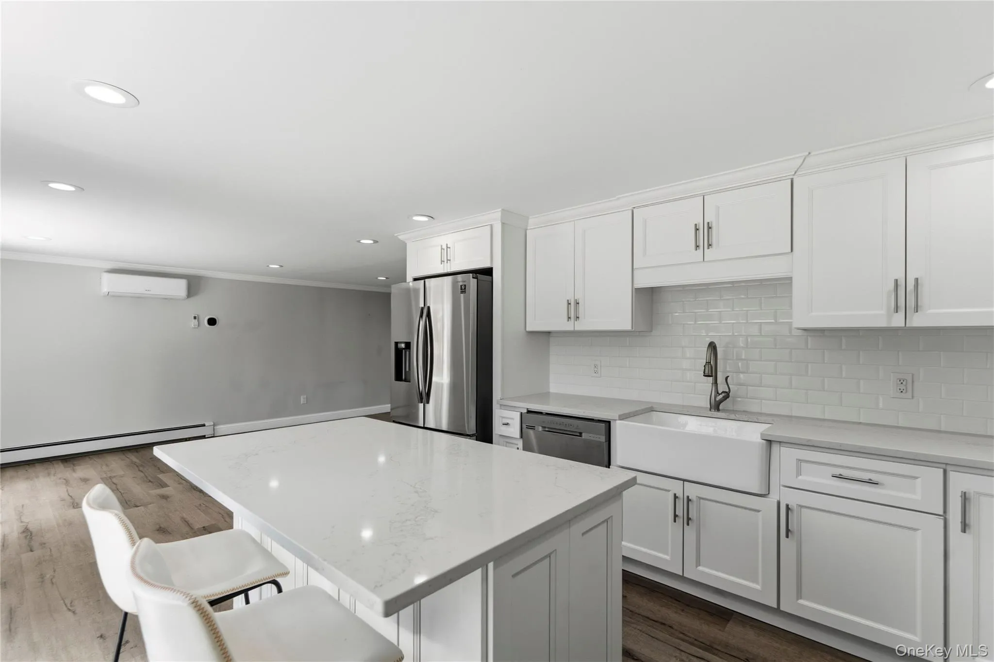 26 Halfcircle Drive, Brookhaven, NY, 5 Bedrooms Bedrooms, 10 Rooms Rooms,2 BathroomsBathrooms,Residential,For Rent,Halfcircle,0,1007226 26 Halfcircle Drive, Brookhaven, NY, 5 Bedrooms Bedrooms, 10 Rooms Rooms,2 BathroomsBathrooms,Residential,For Rent,Halfcircle,0,1007226