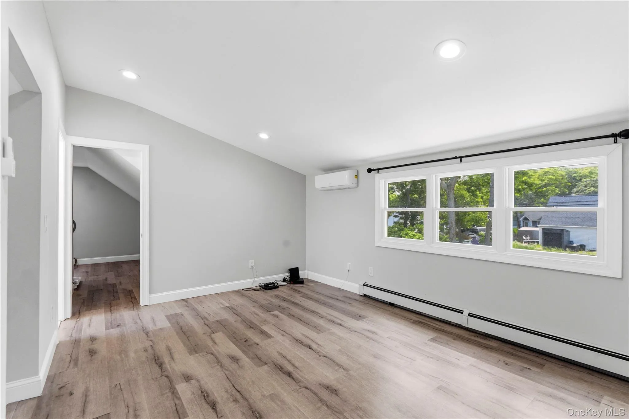 26 Halfcircle Drive, Brookhaven, NY, 5 Bedrooms Bedrooms, 10 Rooms Rooms,2 BathroomsBathrooms,Residential,For Rent,Halfcircle,0,1007226 26 Halfcircle Drive, Brookhaven, NY, 5 Bedrooms Bedrooms, 10 Rooms Rooms,2 BathroomsBathrooms,Residential,For Rent,Halfcircle,0,1007226