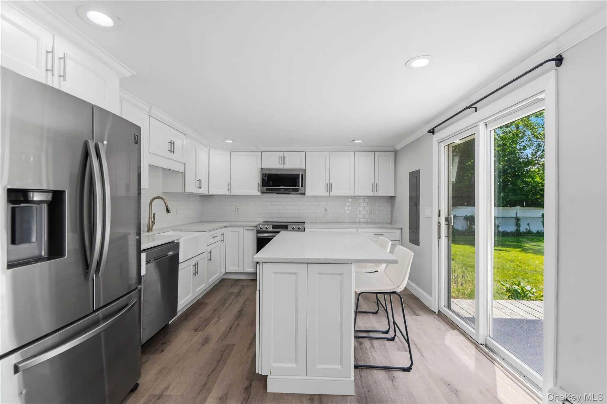 26 Halfcircle Drive, Brookhaven, NY, 5 Bedrooms Bedrooms, 10 Rooms Rooms,2 BathroomsBathrooms,Residential,For Rent,Halfcircle,0,1007226 26 Halfcircle Drive, Brookhaven, NY, 5 Bedrooms Bedrooms, 10 Rooms Rooms,2 BathroomsBathrooms,Residential,For Rent,Halfcircle,0,1007226