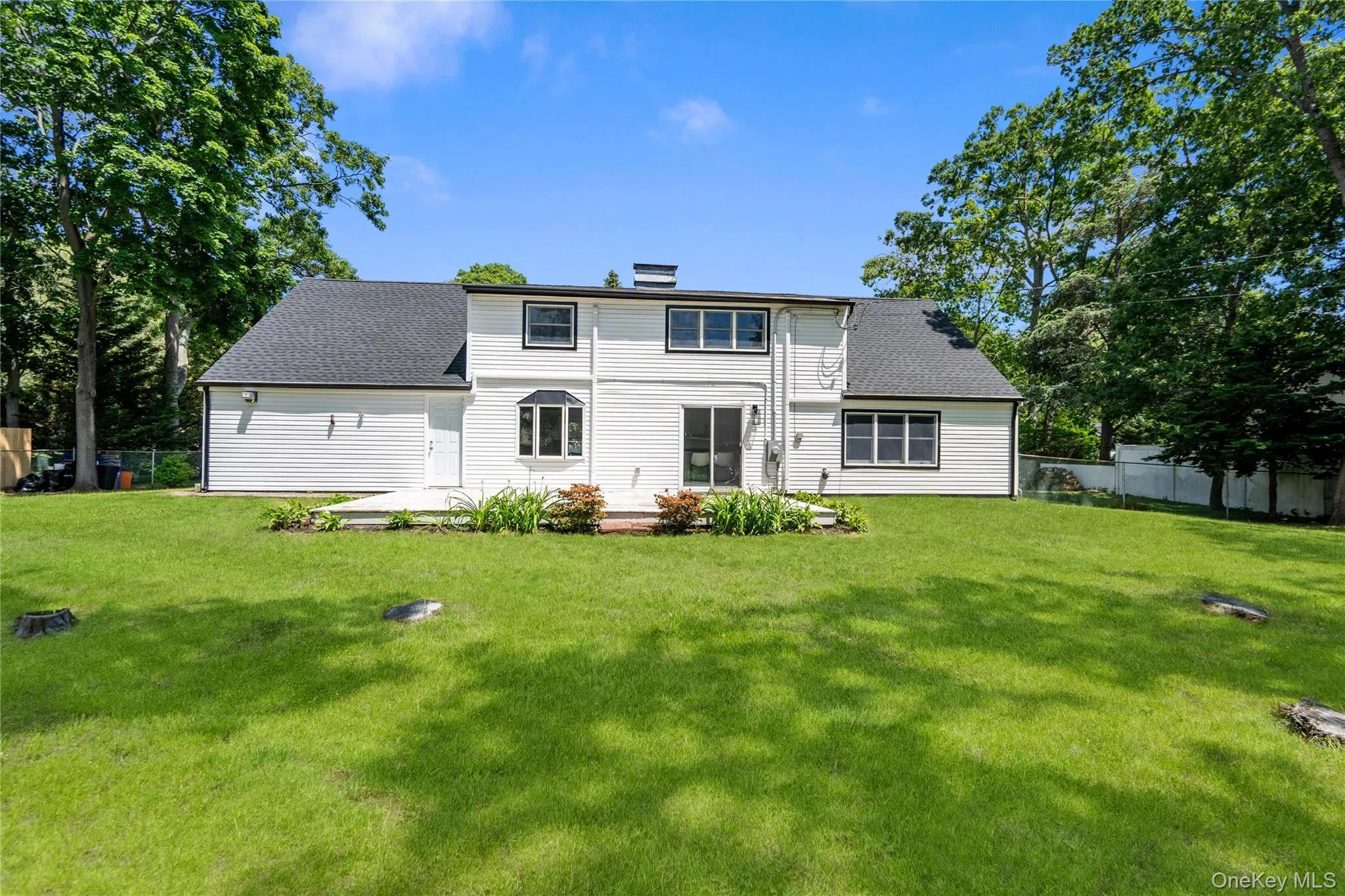 26 Halfcircle Drive, Brookhaven, NY, 5 Bedrooms Bedrooms, 10 Rooms Rooms,2 BathroomsBathrooms,Residential,For Rent,Halfcircle,0,1007226 26 Halfcircle Drive, Brookhaven, NY, 5 Bedrooms Bedrooms, 10 Rooms Rooms,2 BathroomsBathrooms,Residential,For Rent,Halfcircle,0,1007226