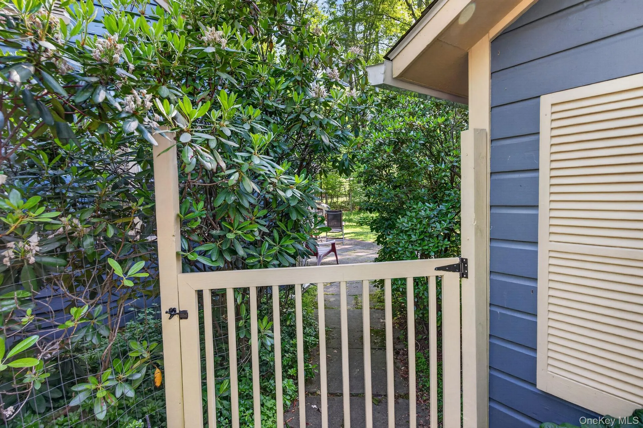 18 Playhouse Lane, Woodstock, NY, 2 Bedrooms Bedrooms, 5 Rooms Rooms,1 BathroomBathrooms,Residential,For Rent,Playhouse,0,1007228 18 Playhouse Lane, Woodstock, NY, 2 Bedrooms Bedrooms, 5 Rooms Rooms,1 BathroomBathrooms,Residential,For Rent,Playhouse,0,1007228