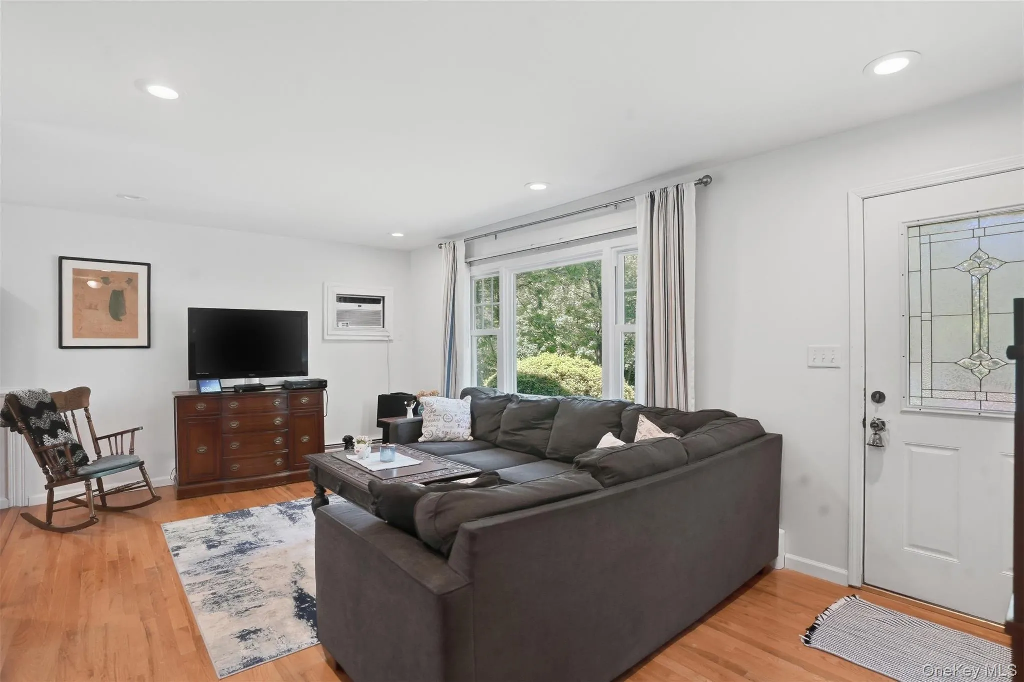 30 Olympus Road, Woodbury, NY, 3 Bedrooms Bedrooms, 9 Rooms Rooms,2 BathroomsBathrooms,Residential,For Rent,Olympus,0,1007229 30 Olympus Road, Woodbury, NY, 3 Bedrooms Bedrooms, 9 Rooms Rooms,2 BathroomsBathrooms,Residential,For Rent,Olympus,0,1007229