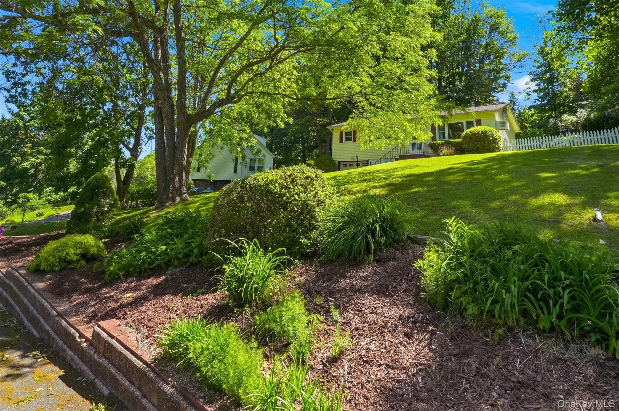 30 Olympus Road, Woodbury, NY, 3 Bedrooms Bedrooms, 9 Rooms Rooms,2 BathroomsBathrooms,Residential,For Rent,Olympus,0,1007229 30 Olympus Road, Woodbury, NY, 3 Bedrooms Bedrooms, 9 Rooms Rooms,2 BathroomsBathrooms,Residential,For Rent,Olympus,0,1007229