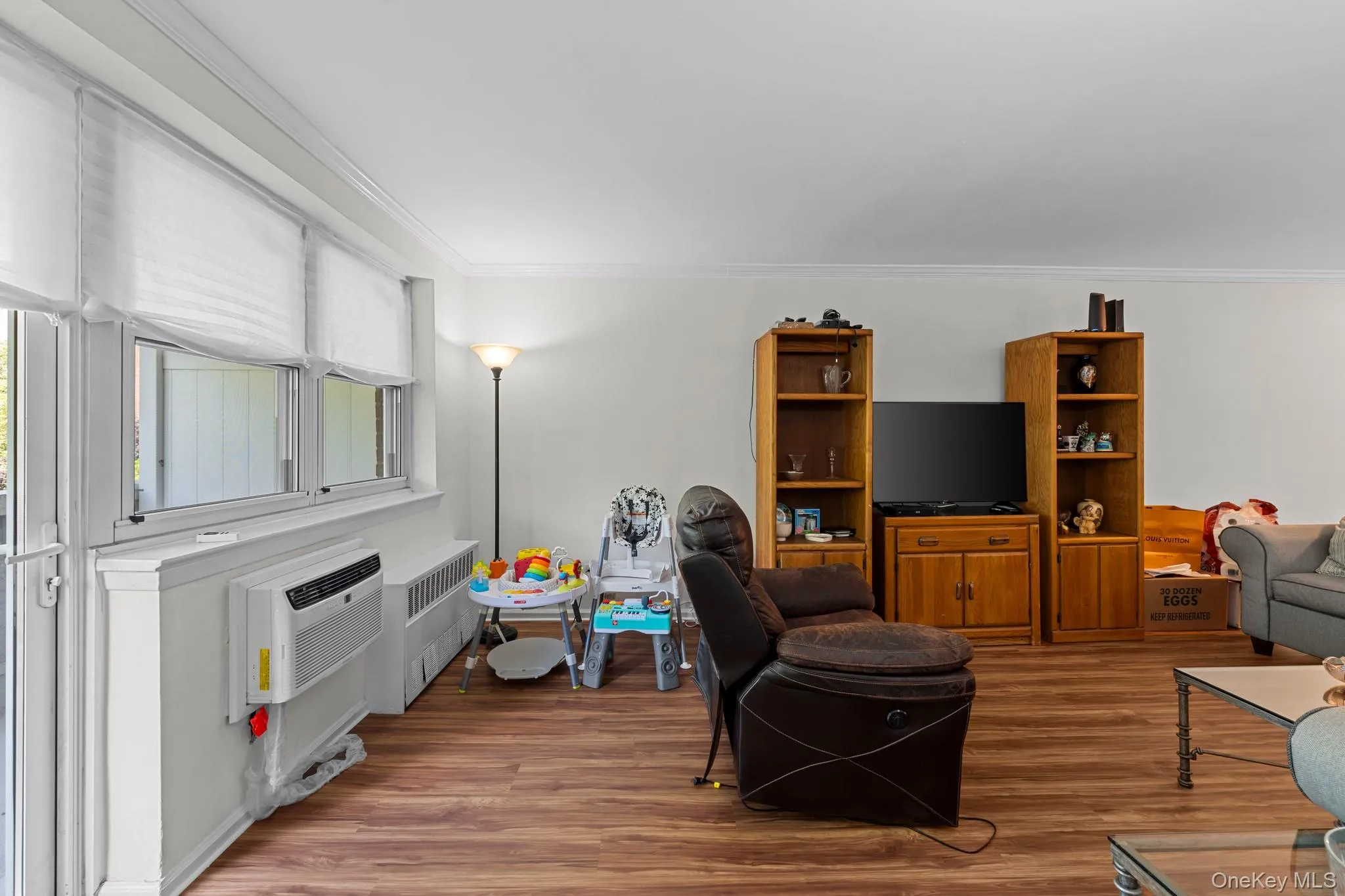 85-10 151 Avenue, New York, NY, 3 Bedrooms Bedrooms, 6 Rooms Rooms,2 BathroomsBathrooms,Residential,For Rent,151,0,1007233 85-10 151 Avenue, New York, NY, 3 Bedrooms Bedrooms, 6 Rooms Rooms,2 BathroomsBathrooms,Residential,For Rent,151,0,1007233