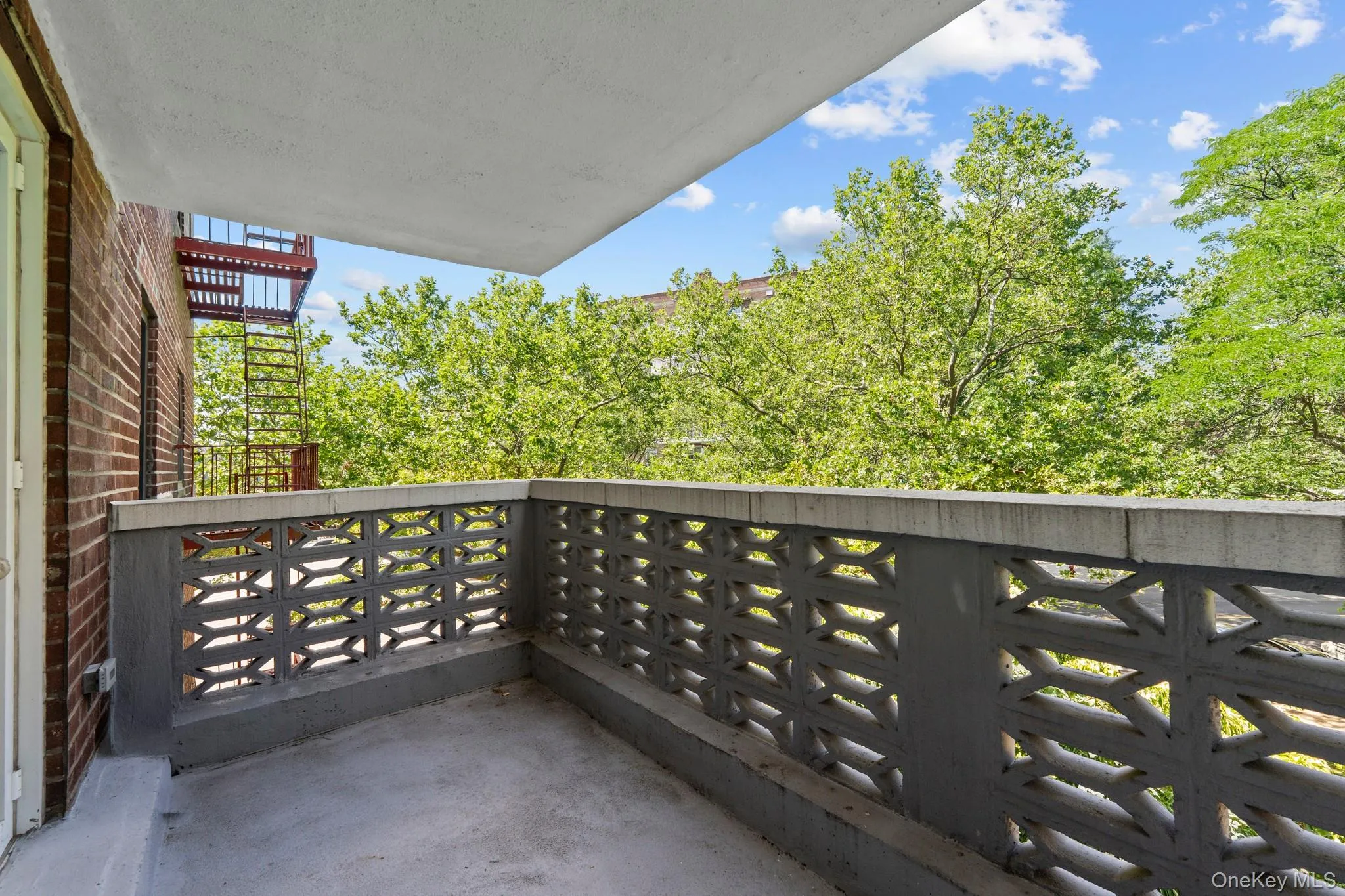 85-10 151 Avenue, New York, NY, 3 Bedrooms Bedrooms, 6 Rooms Rooms,2 BathroomsBathrooms,Residential,For Rent,151,0,1007233 85-10 151 Avenue, New York, NY, 3 Bedrooms Bedrooms, 6 Rooms Rooms,2 BathroomsBathrooms,Residential,For Rent,151,0,1007233