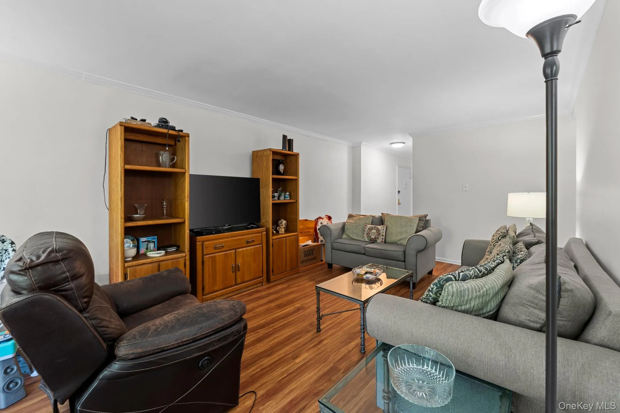 85-10 151 Avenue, New York, NY, 3 Bedrooms Bedrooms, 6 Rooms Rooms,2 BathroomsBathrooms,Residential,For Rent,151,0,1007233 85-10 151 Avenue, New York, NY, 3 Bedrooms Bedrooms, 6 Rooms Rooms,2 BathroomsBathrooms,Residential,For Rent,151,0,1007233