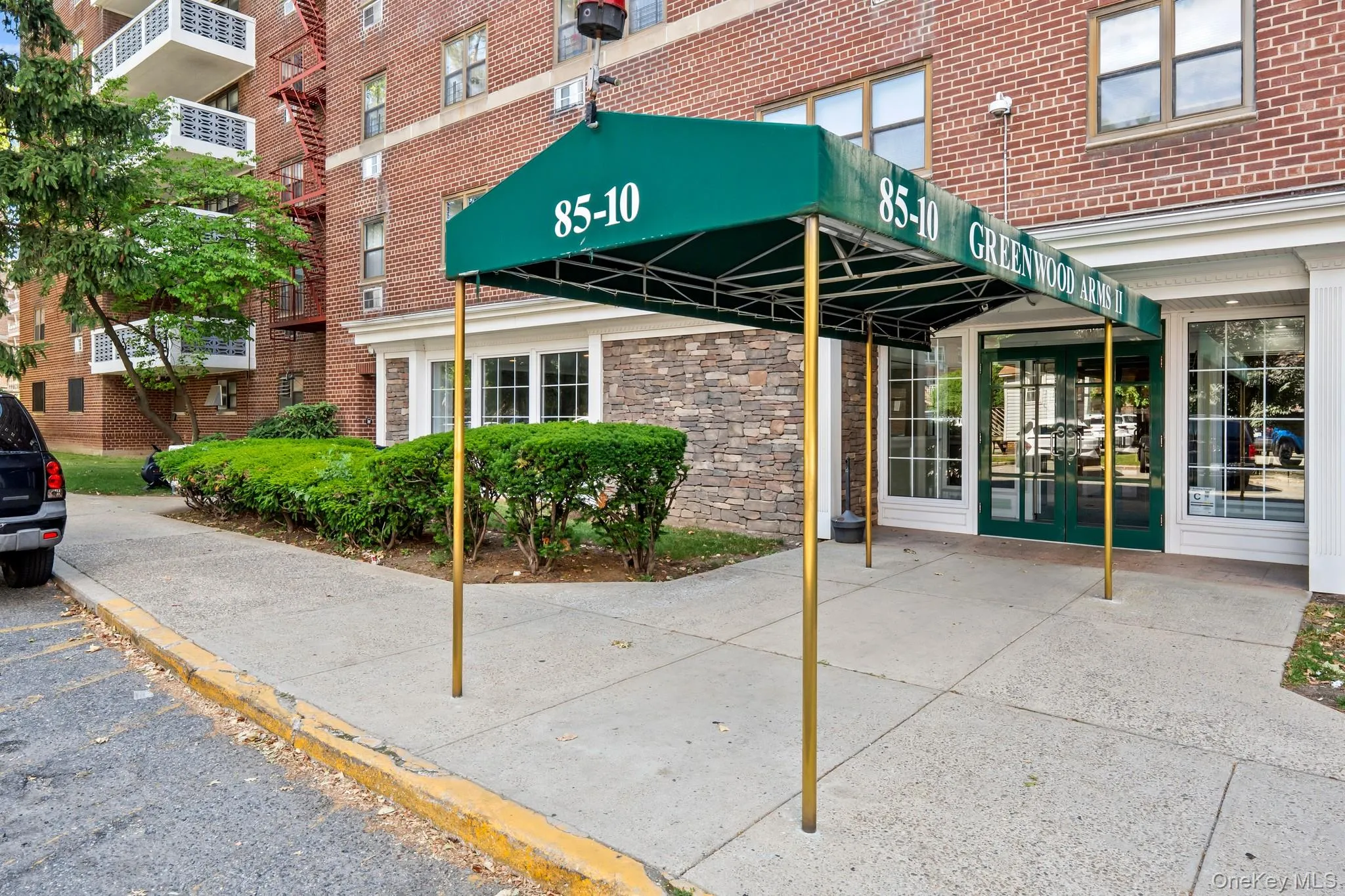 85-10 151 Avenue, New York, NY, 3 Bedrooms Bedrooms, 6 Rooms Rooms,2 BathroomsBathrooms,Residential,For Rent,151,0,1007233 85-10 151 Avenue, New York, NY, 3 Bedrooms Bedrooms, 6 Rooms Rooms,2 BathroomsBathrooms,Residential,For Rent,151,0,1007233