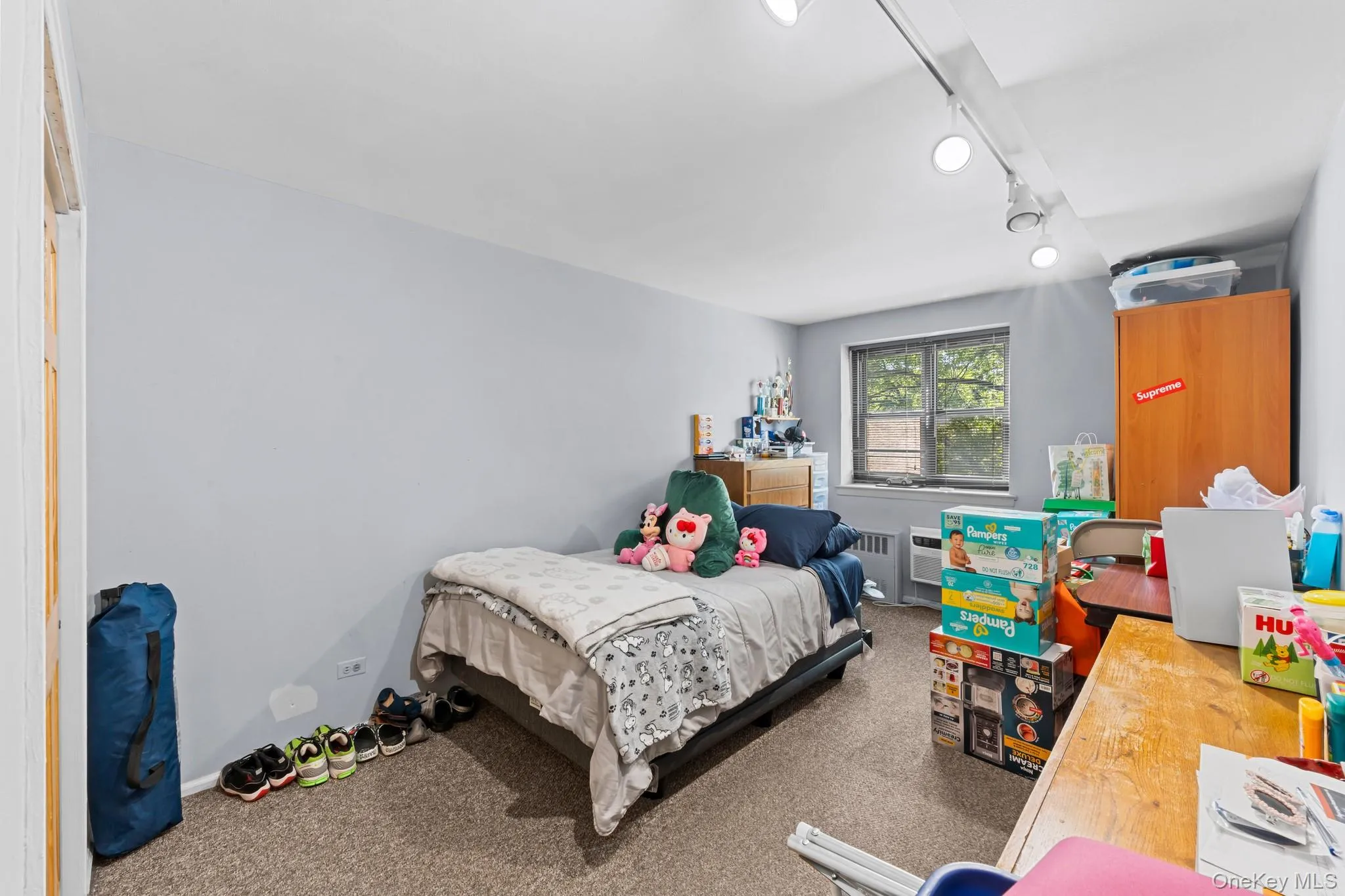 85-10 151 Avenue, New York, NY, 3 Bedrooms Bedrooms, 6 Rooms Rooms,2 BathroomsBathrooms,Residential,For Rent,151,0,1007233 85-10 151 Avenue, New York, NY, 3 Bedrooms Bedrooms, 6 Rooms Rooms,2 BathroomsBathrooms,Residential,For Rent,151,0,1007233