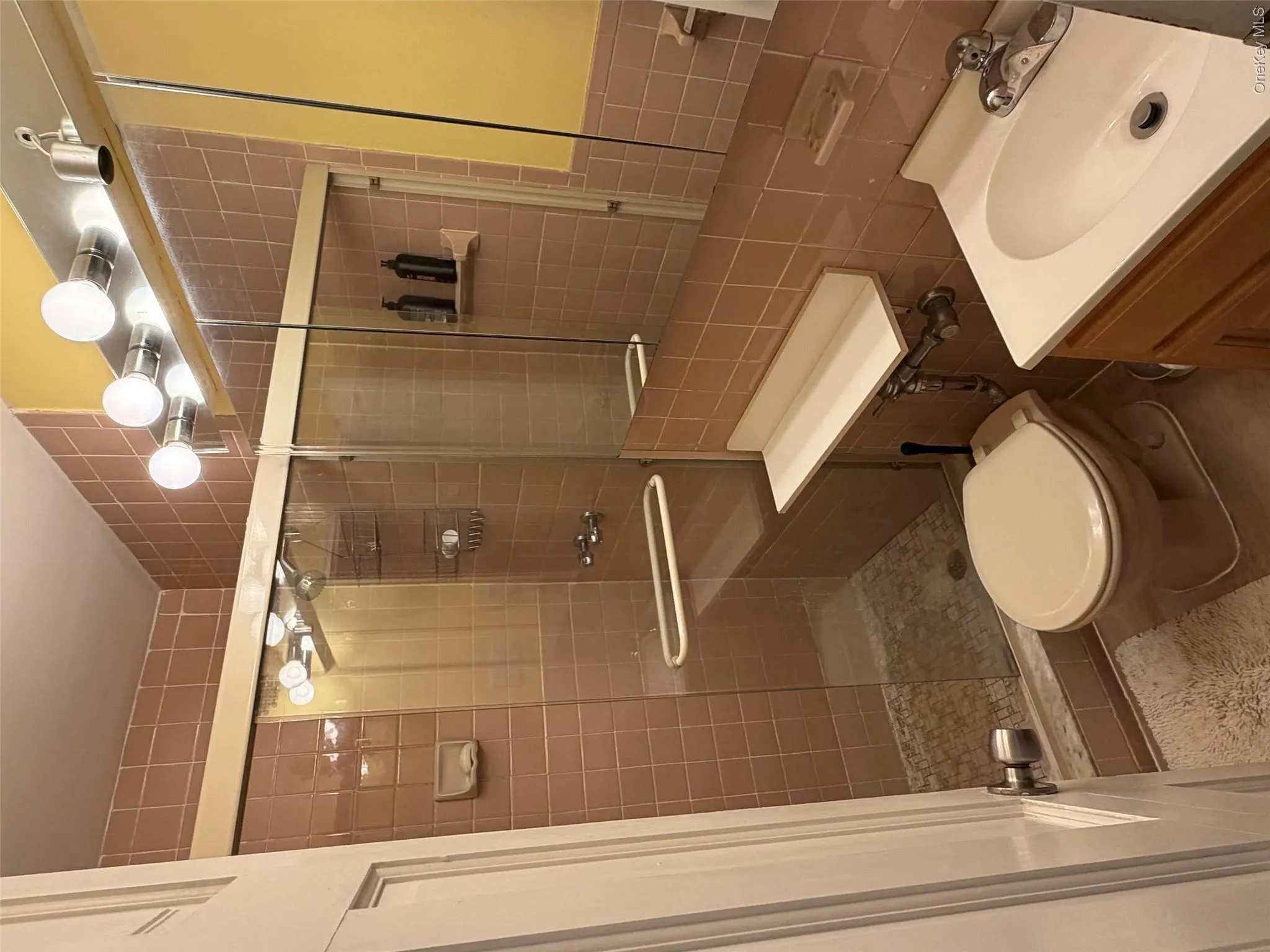 85-10 151 Avenue, New York, NY, 3 Bedrooms Bedrooms, 6 Rooms Rooms,2 BathroomsBathrooms,Residential,For Rent,151,0,1007233 85-10 151 Avenue, New York, NY, 3 Bedrooms Bedrooms, 6 Rooms Rooms,2 BathroomsBathrooms,Residential,For Rent,151,0,1007233