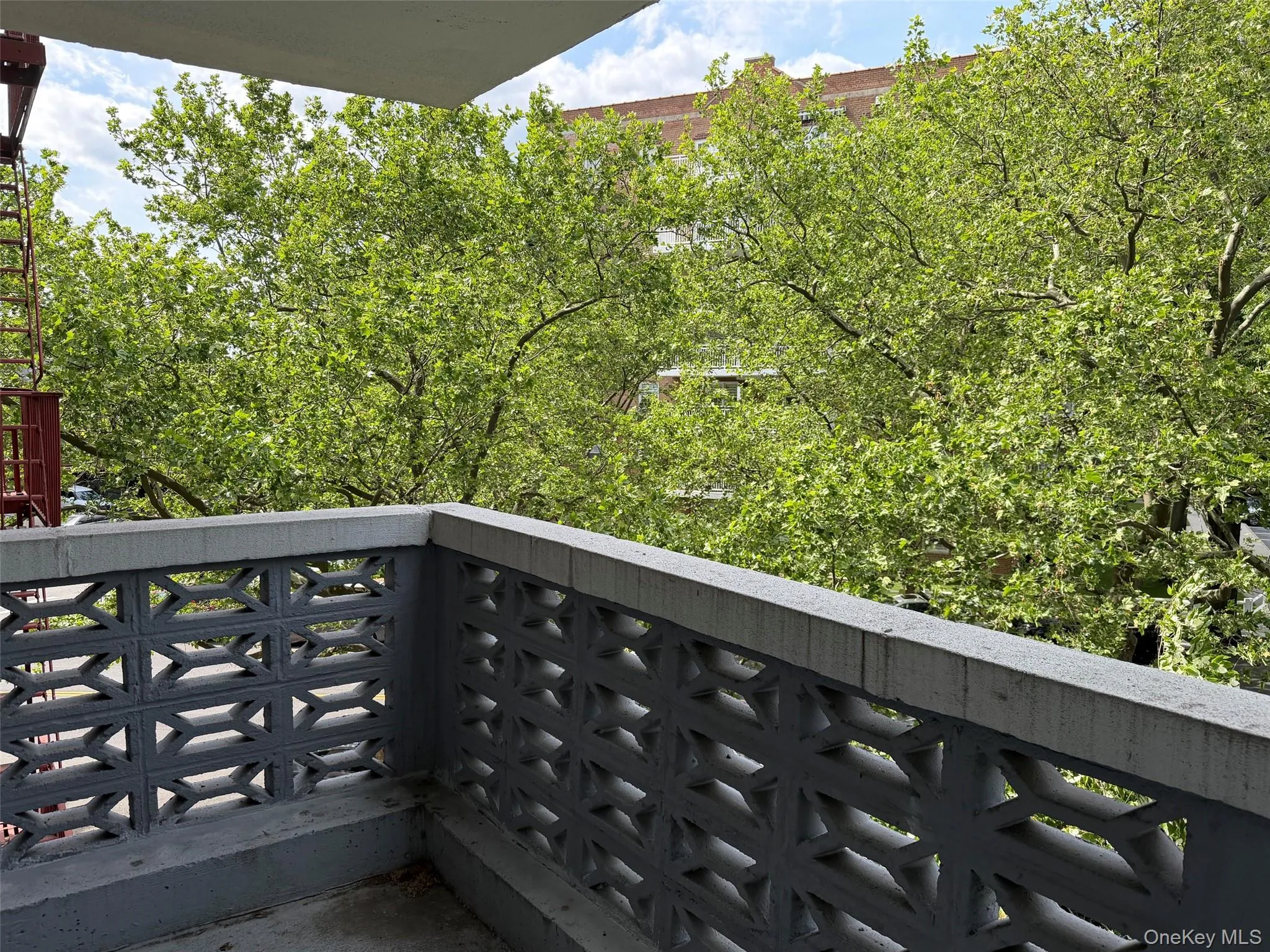 85-10 151 Avenue, New York, NY, 3 Bedrooms Bedrooms, 6 Rooms Rooms,2 BathroomsBathrooms,Residential,For Rent,151,0,1007233 85-10 151 Avenue, New York, NY, 3 Bedrooms Bedrooms, 6 Rooms Rooms,2 BathroomsBathrooms,Residential,For Rent,151,0,1007233