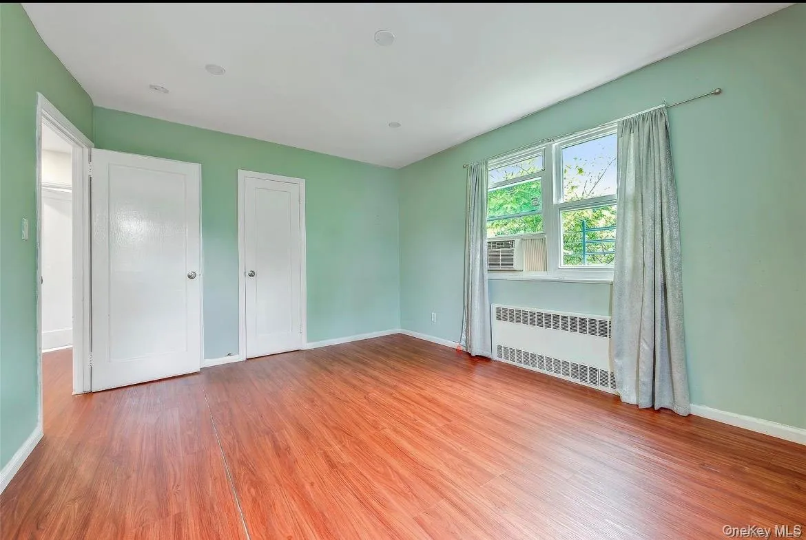 164-38 76th Road, New York, NY, 3 Bedrooms Bedrooms, 6 Rooms Rooms,2 BathroomsBathrooms,Residential Lease,For Rent,76th,0,1007237 164-38 76th Road, New York, NY, 3 Bedrooms Bedrooms, 6 Rooms Rooms,2 BathroomsBathrooms,Residential Lease,For Rent,76th,0,1007237