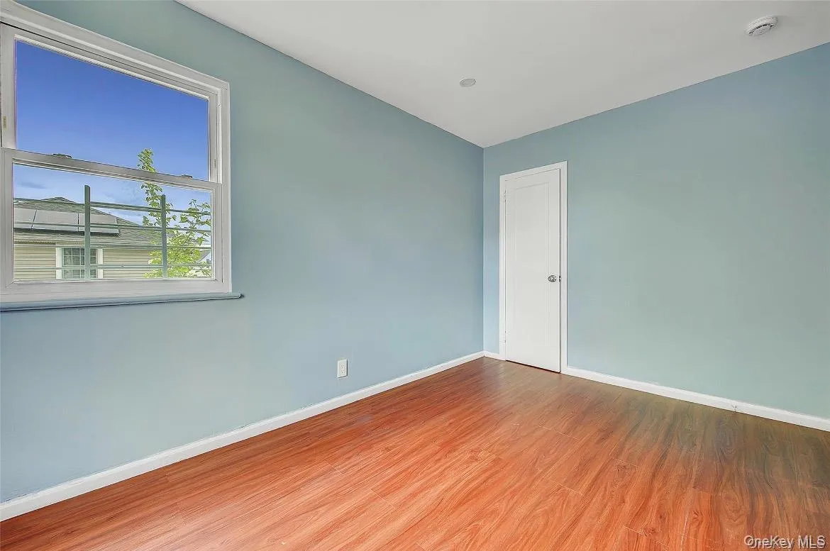164-38 76th Road, New York, NY, 3 Bedrooms Bedrooms, 6 Rooms Rooms,2 BathroomsBathrooms,Residential Lease,For Rent,76th,0,1007237 164-38 76th Road, New York, NY, 3 Bedrooms Bedrooms, 6 Rooms Rooms,2 BathroomsBathrooms,Residential Lease,For Rent,76th,0,1007237