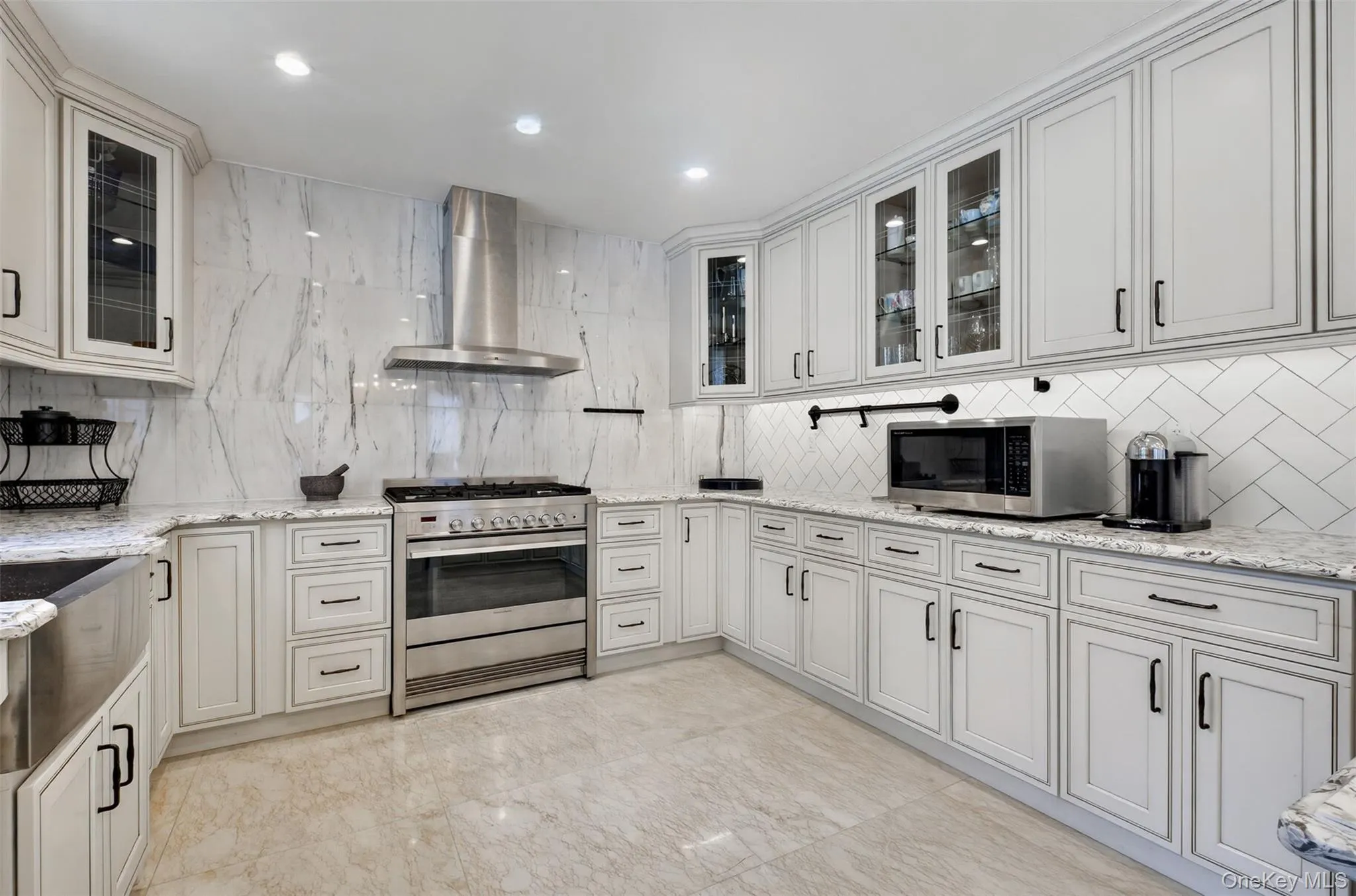2374 207th Street, New York, NY, 4 Bedrooms Bedrooms, 10 Rooms Rooms,3 BathroomsBathrooms,Residential,For Rent,207th,0,1007238 2374 207th Street, New York, NY, 4 Bedrooms Bedrooms, 10 Rooms Rooms,3 BathroomsBathrooms,Residential,For Rent,207th,0,1007238