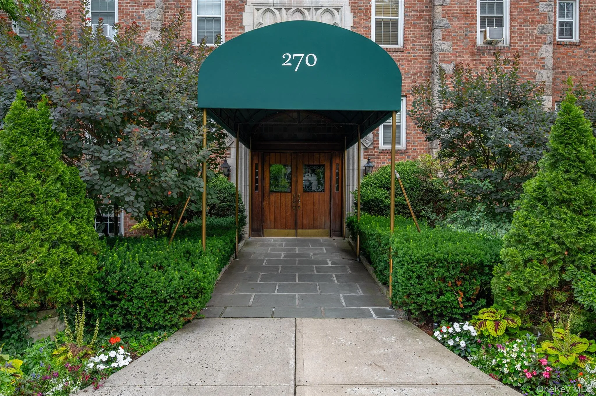 Welcome to: 270 BRONXVILLE ROAD OWNERS INC. Welcome to: 270 BRONXVILLE ROAD OWNERS INC.