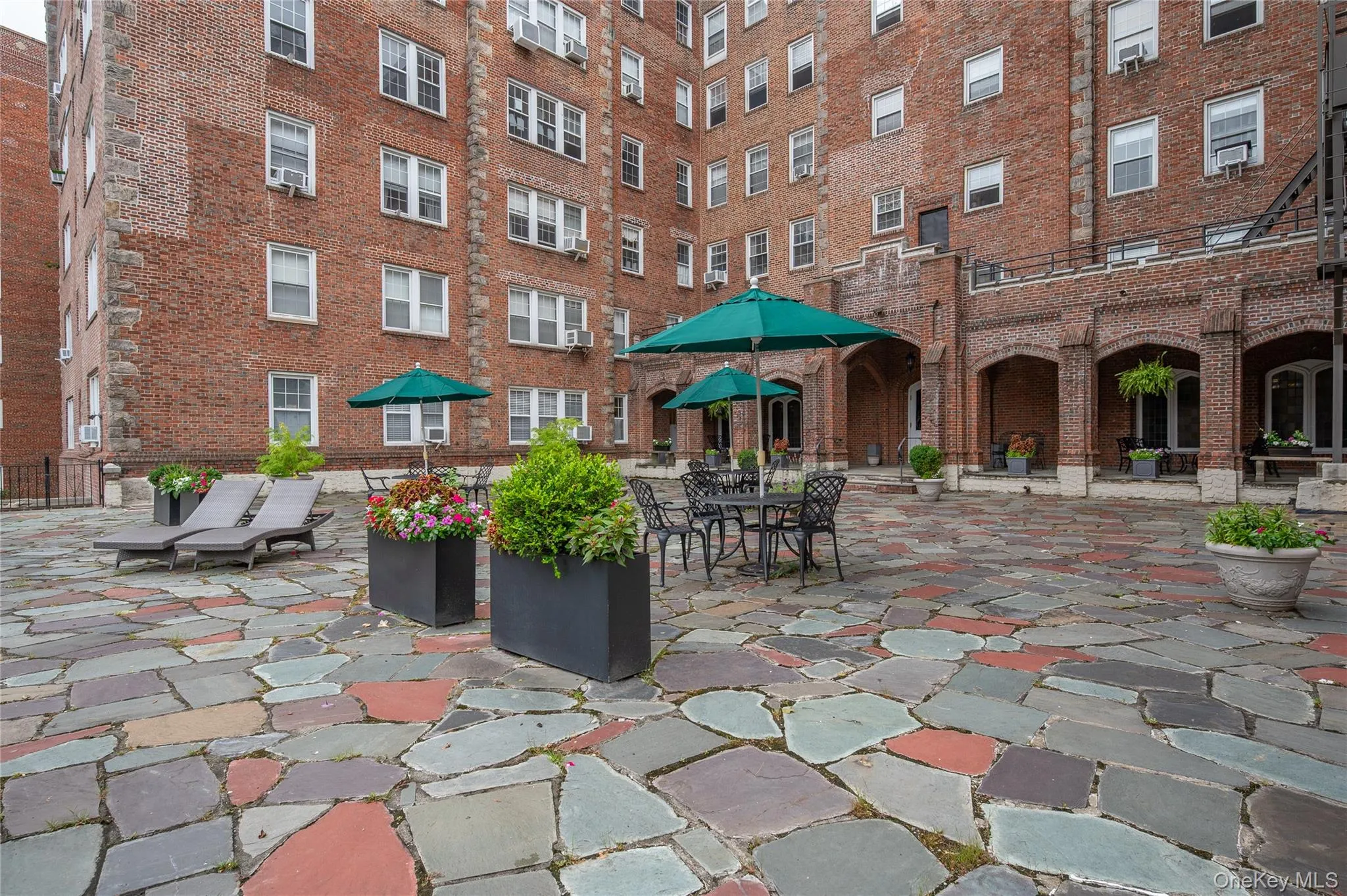 270 Bronxville Road, Yonkers, NY, 1 Bedroom Bedrooms, 4 Rooms Rooms,1 BathroomBathrooms,Residential,For Rent,Bronxville,0,1007240 270 Bronxville Road, Yonkers, NY, 1 Bedroom Bedrooms, 4 Rooms Rooms,1 BathroomBathrooms,Residential,For Rent,Bronxville,0,1007240