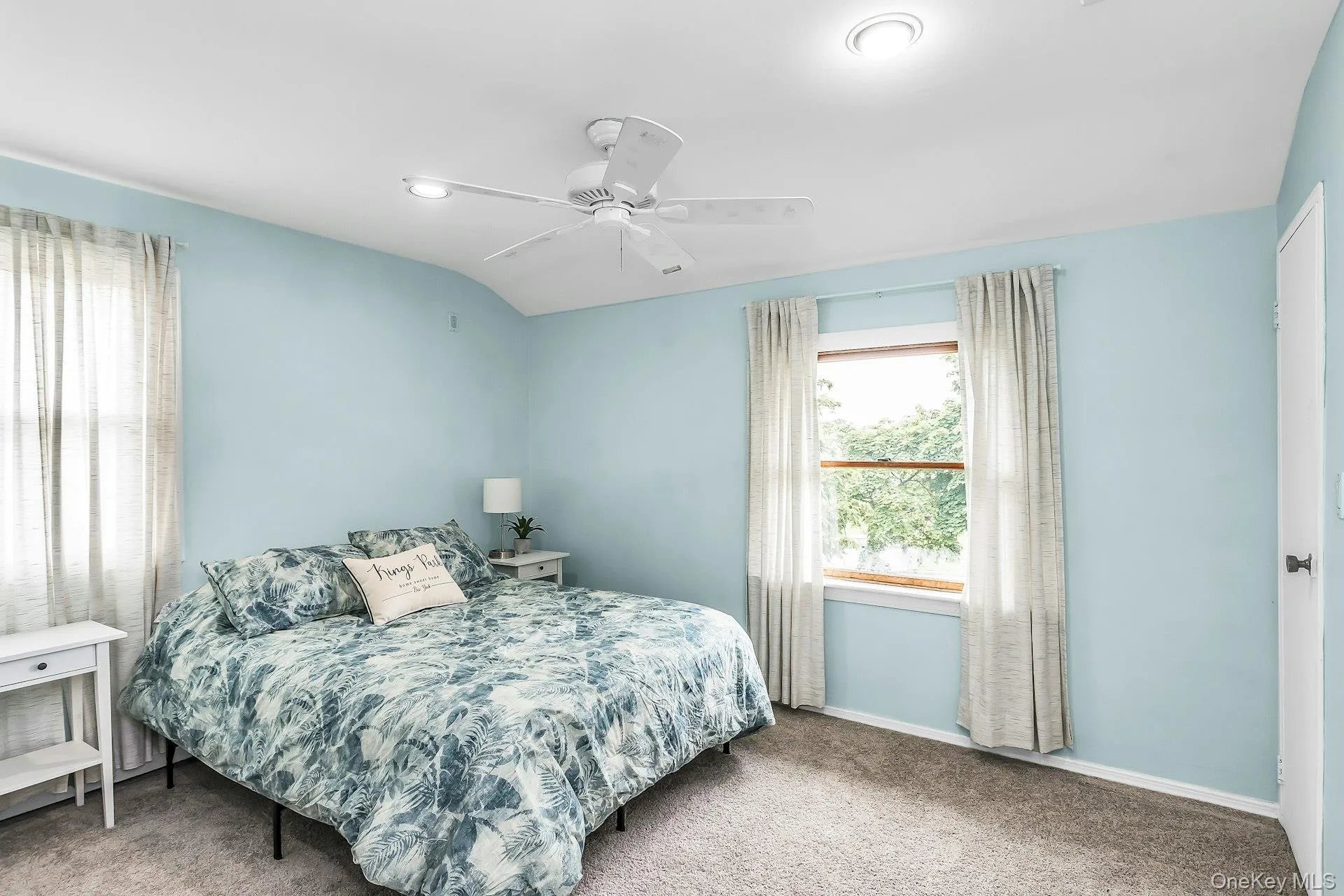 95 Rumford Road, Smithtown, NY, 4 Bedrooms Bedrooms, 9 Rooms Rooms,2 BathroomsBathrooms,Residential,For Rent,Rumford,0,1007241 95 Rumford Road, Smithtown, NY, 4 Bedrooms Bedrooms, 9 Rooms Rooms,2 BathroomsBathrooms,Residential,For Rent,Rumford,0,1007241