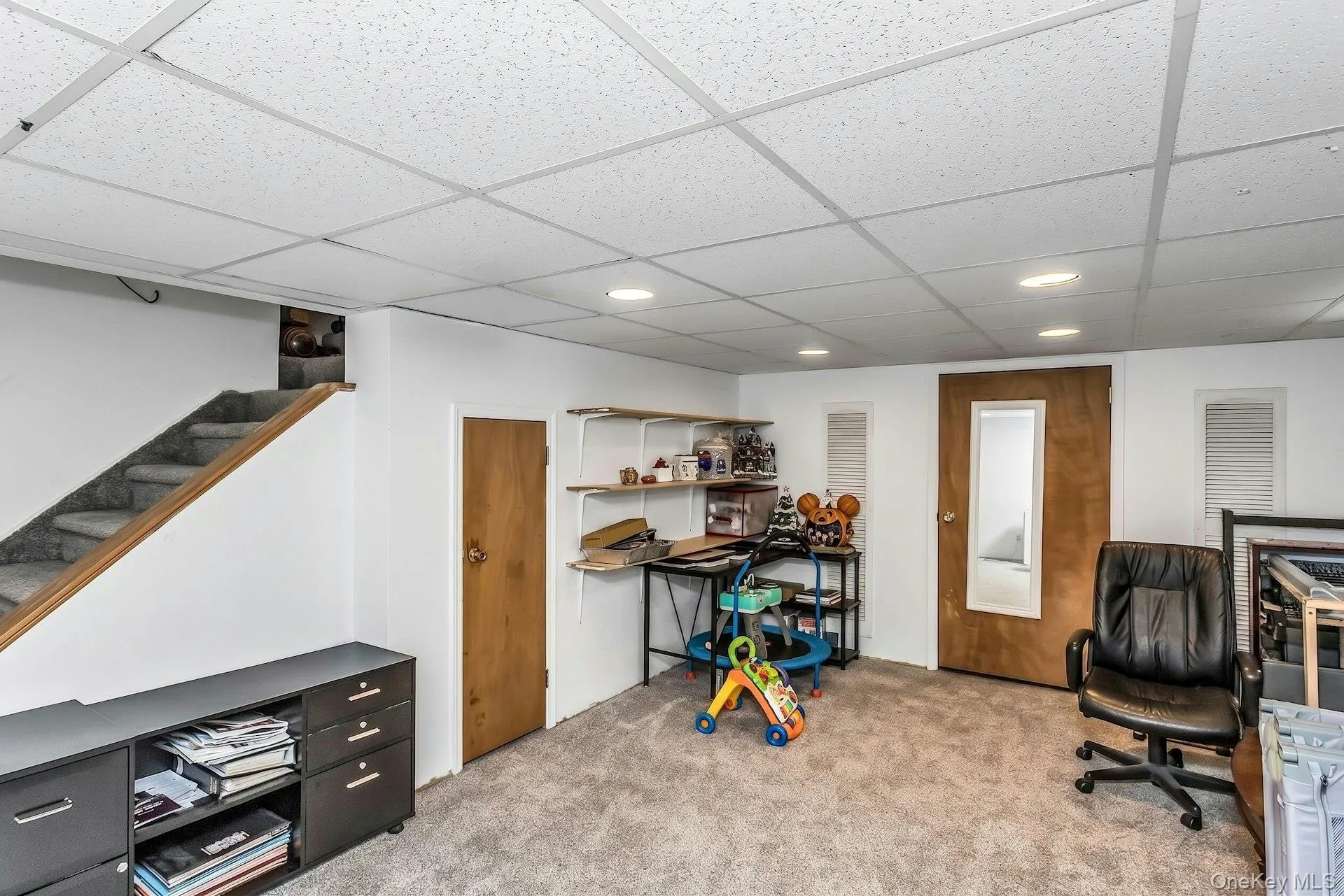 95 Rumford Road, Smithtown, NY, 4 Bedrooms Bedrooms, 9 Rooms Rooms,2 BathroomsBathrooms,Residential,For Rent,Rumford,0,1007241 95 Rumford Road, Smithtown, NY, 4 Bedrooms Bedrooms, 9 Rooms Rooms,2 BathroomsBathrooms,Residential,For Rent,Rumford,0,1007241
