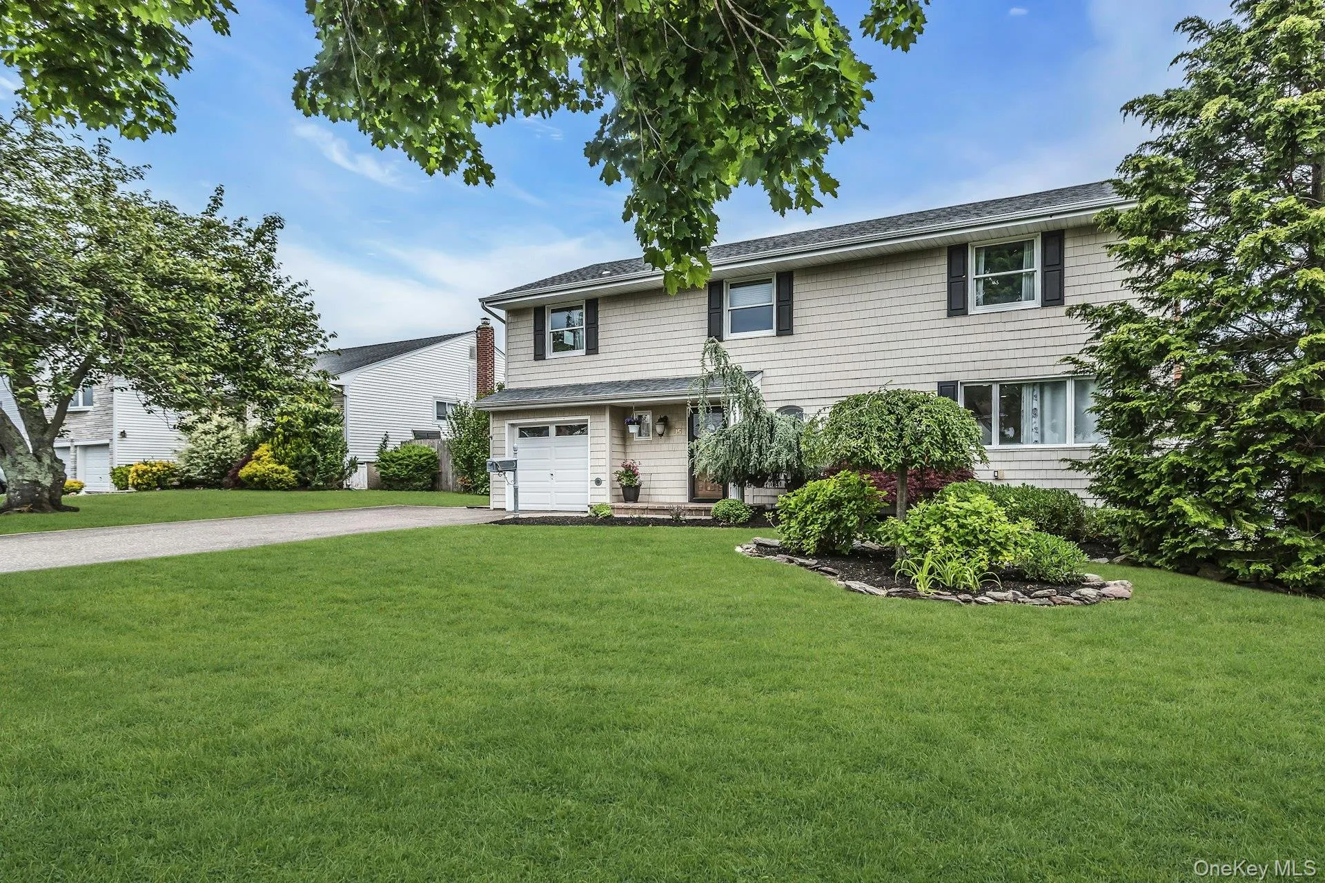 95 Rumford Road, Smithtown, NY, 4 Bedrooms Bedrooms, 9 Rooms Rooms,2 BathroomsBathrooms,Residential,For Rent,Rumford,0,1007241 95 Rumford Road, Smithtown, NY, 4 Bedrooms Bedrooms, 9 Rooms Rooms,2 BathroomsBathrooms,Residential,For Rent,Rumford,0,1007241