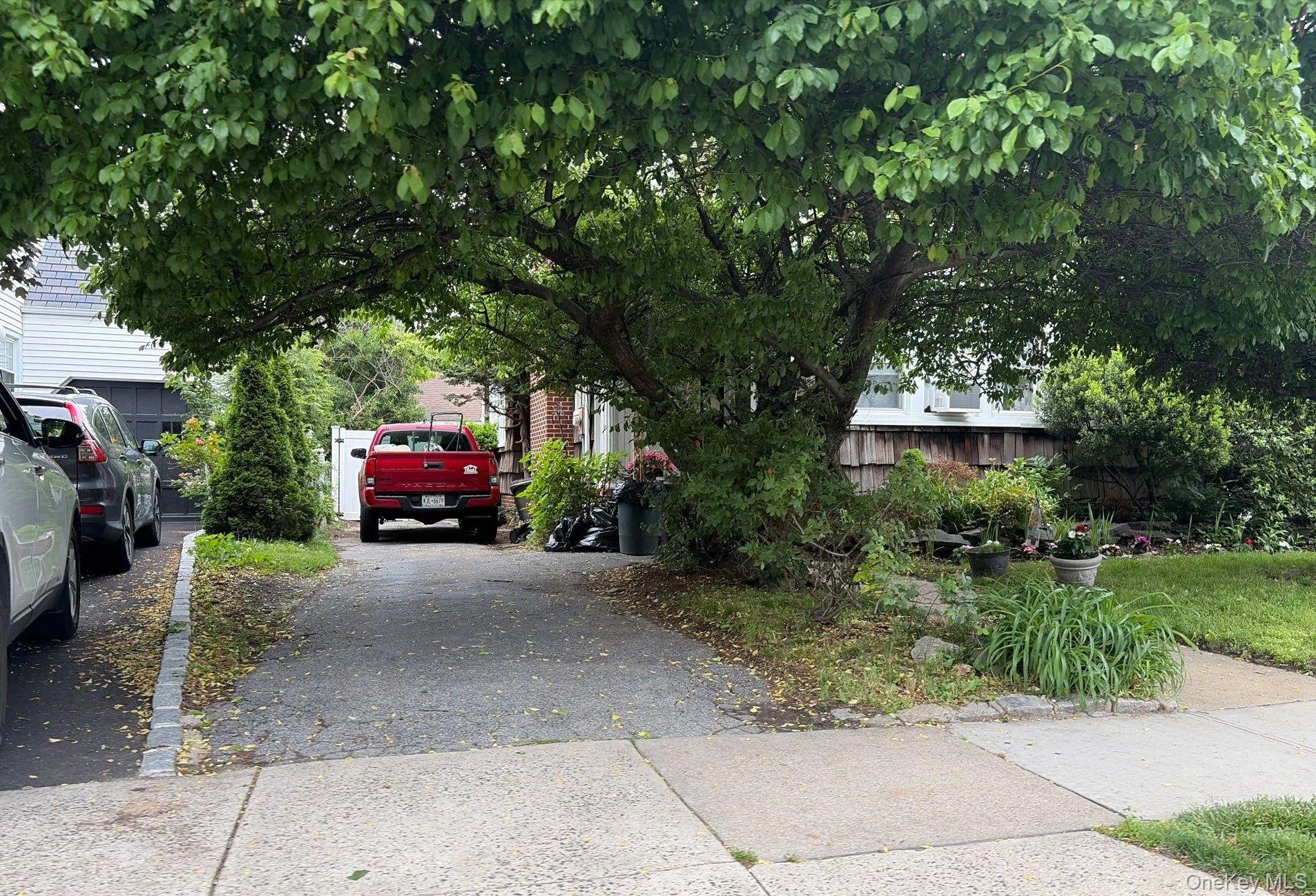 259 Lincoln Avenue, Hempstead, NY, 3 Bedrooms Bedrooms, 6 Rooms Rooms,1 BathroomBathrooms,Residential,For Rent,Lincoln,0,1007248 259 Lincoln Avenue, Hempstead, NY, 3 Bedrooms Bedrooms, 6 Rooms Rooms,1 BathroomBathrooms,Residential,For Rent,Lincoln,0,1007248
