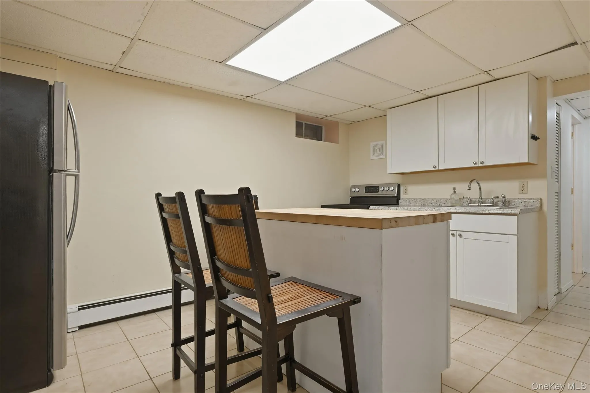 19 Berkshire Road, Oyster Bay, NY, 4 Bedrooms Bedrooms, 8 Rooms Rooms,3 BathroomsBathrooms,Residential,For Rent,Berkshire,0,1007252 19 Berkshire Road, Oyster Bay, NY, 4 Bedrooms Bedrooms, 8 Rooms Rooms,3 BathroomsBathrooms,Residential,For Rent,Berkshire,0,1007252