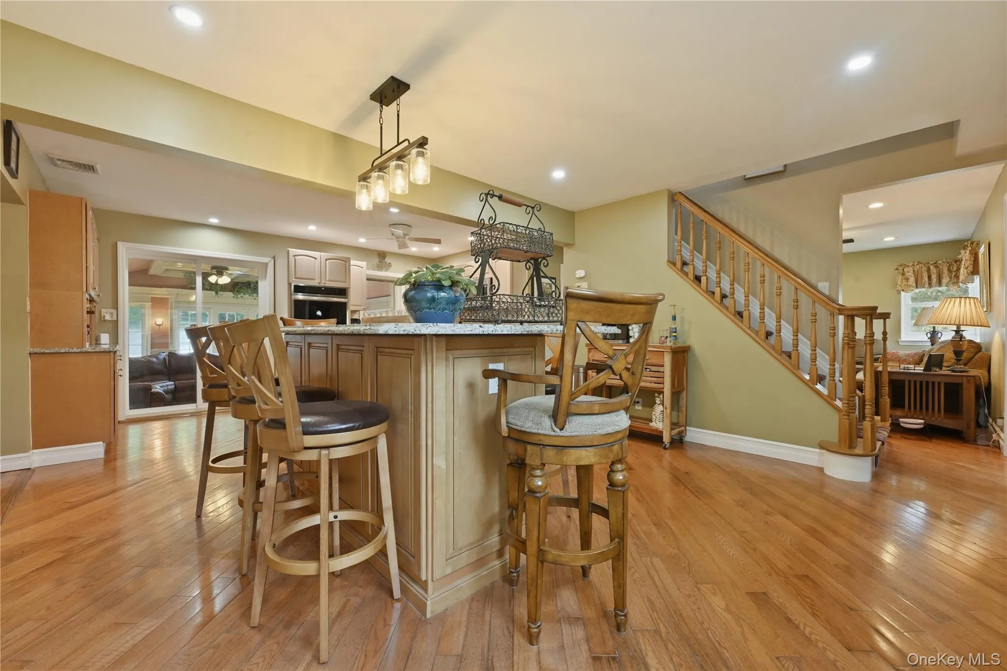 19 Berkshire Road, Oyster Bay, NY, 4 Bedrooms Bedrooms, 8 Rooms Rooms,3 BathroomsBathrooms,Residential,For Rent,Berkshire,0,1007252 19 Berkshire Road, Oyster Bay, NY, 4 Bedrooms Bedrooms, 8 Rooms Rooms,3 BathroomsBathrooms,Residential,For Rent,Berkshire,0,1007252