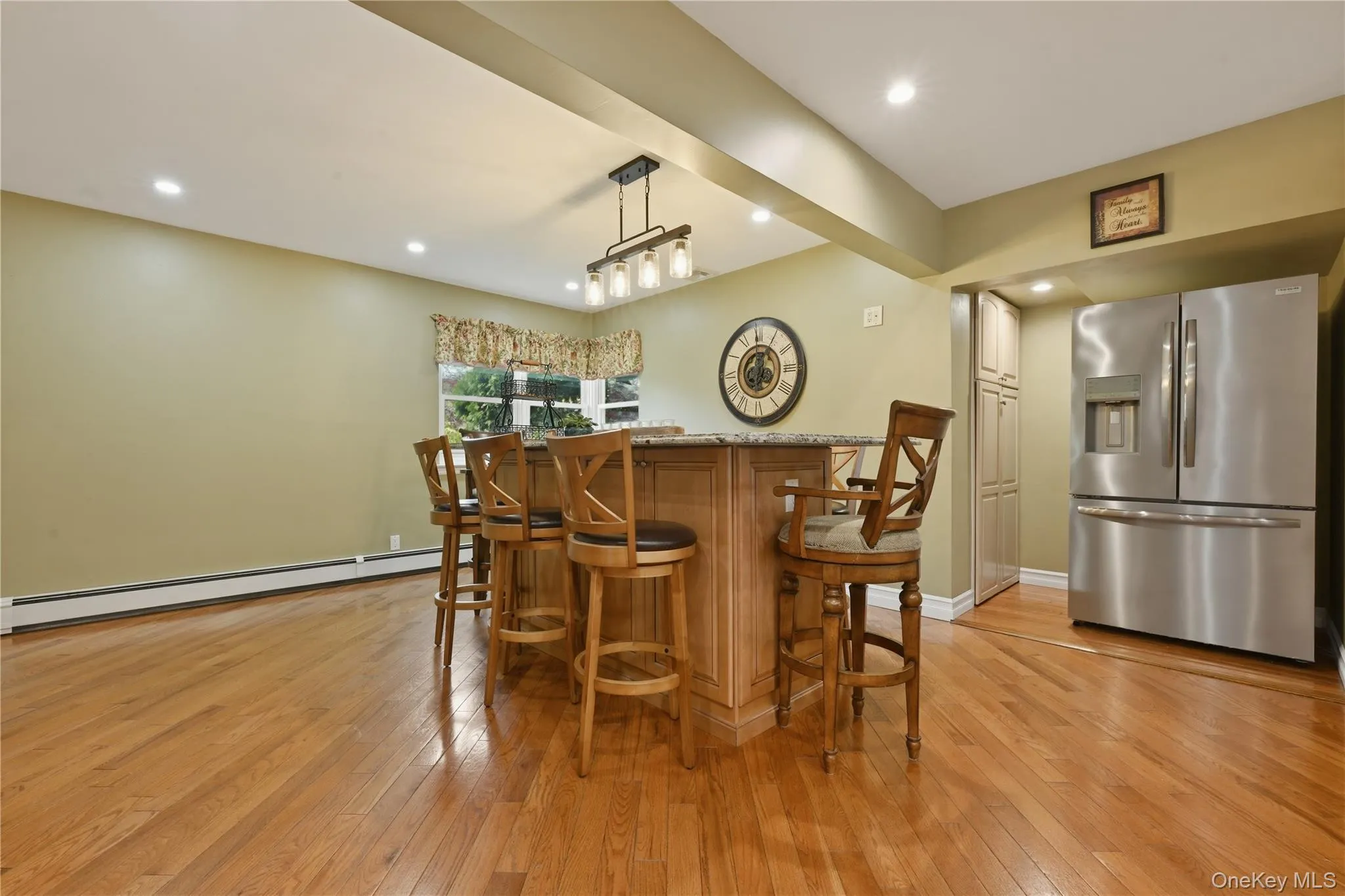 19 Berkshire Road, Oyster Bay, NY, 4 Bedrooms Bedrooms, 8 Rooms Rooms,3 BathroomsBathrooms,Residential,For Rent,Berkshire,0,1007252 19 Berkshire Road, Oyster Bay, NY, 4 Bedrooms Bedrooms, 8 Rooms Rooms,3 BathroomsBathrooms,Residential,For Rent,Berkshire,0,1007252