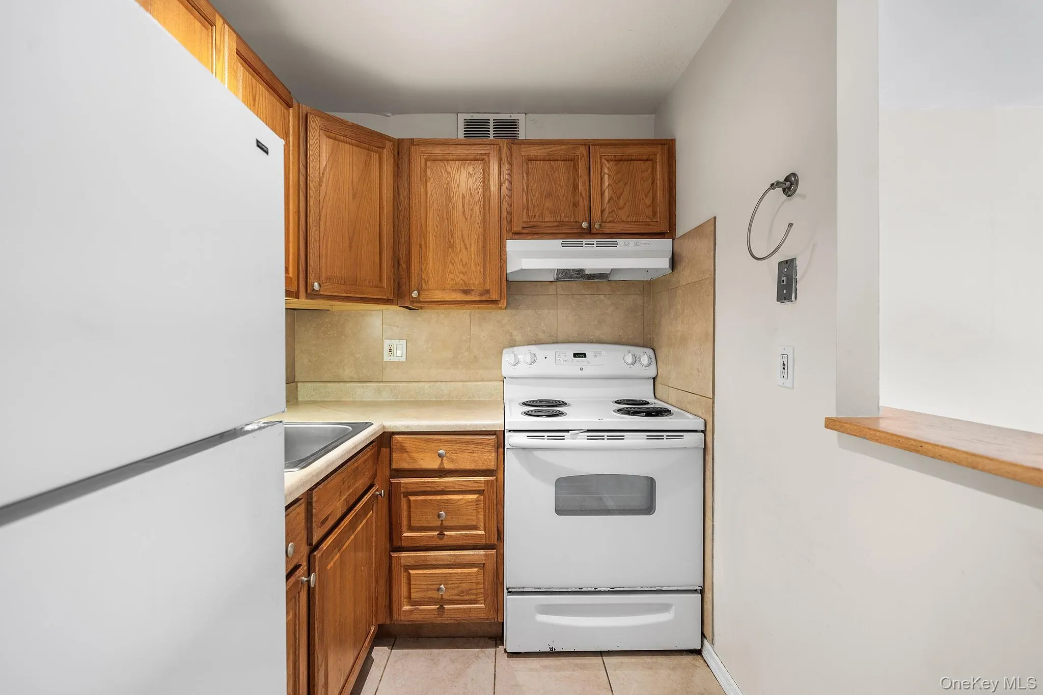 115 Dehaven Drive, Yonkers, NY, 1 Bedroom Bedrooms, 4 Rooms Rooms,1 BathroomBathrooms,Residential,For Rent,Dehaven,0,1007261 115 Dehaven Drive, Yonkers, NY, 1 Bedroom Bedrooms, 4 Rooms Rooms,1 BathroomBathrooms,Residential,For Rent,Dehaven,0,1007261