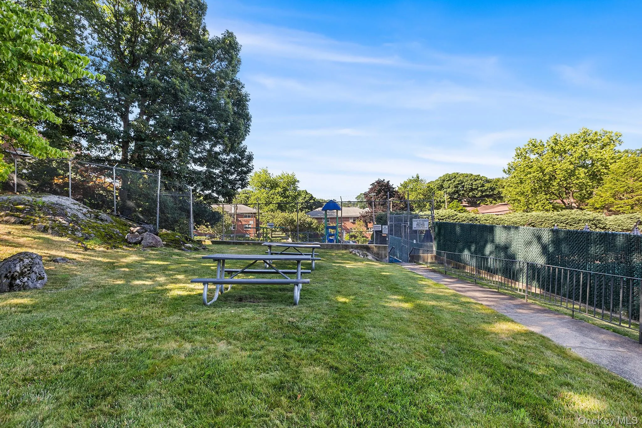 115 Dehaven Drive, Yonkers, NY, 1 Bedroom Bedrooms, 4 Rooms Rooms,1 BathroomBathrooms,Residential,For Rent,Dehaven,0,1007261 115 Dehaven Drive, Yonkers, NY, 1 Bedroom Bedrooms, 4 Rooms Rooms,1 BathroomBathrooms,Residential,For Rent,Dehaven,0,1007261