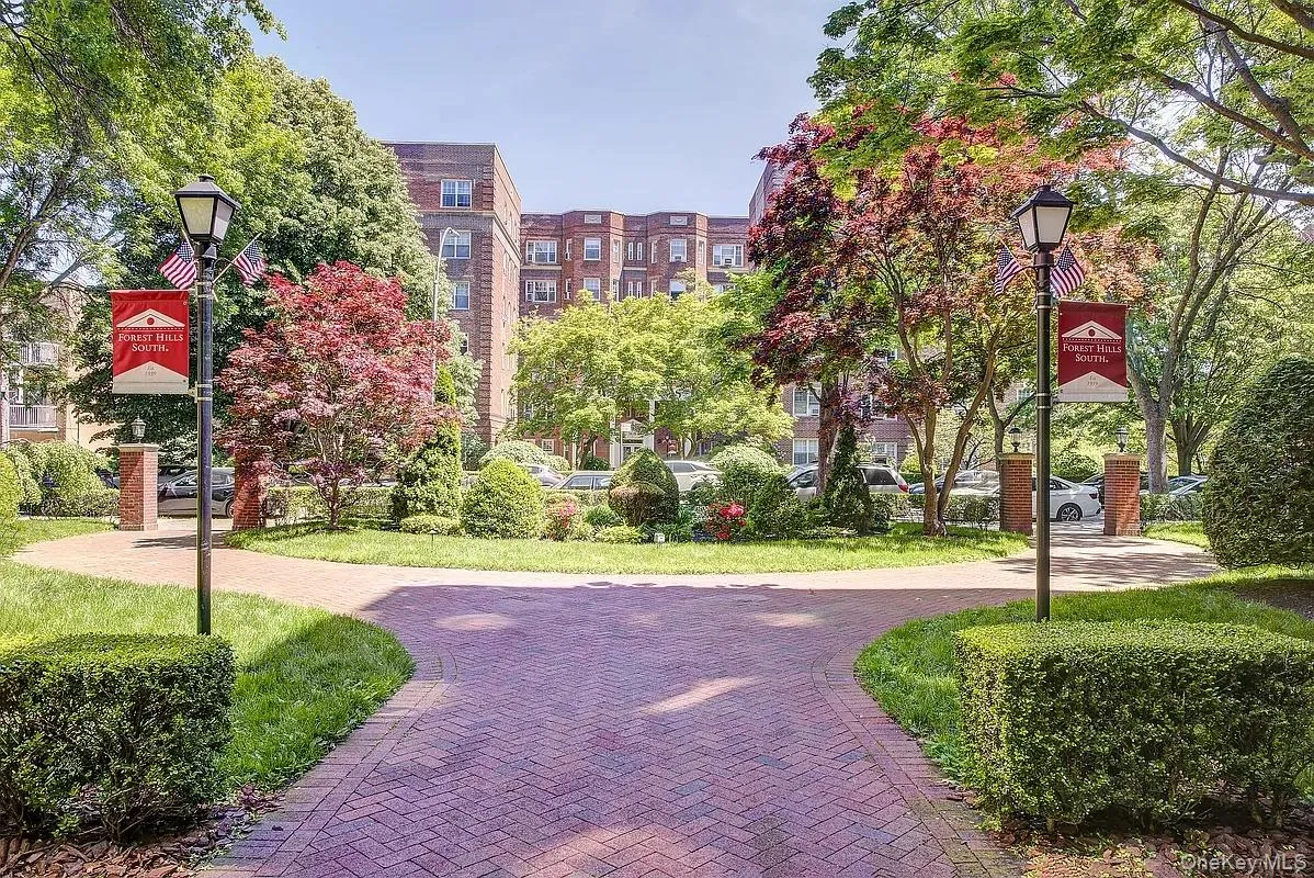 76-36 113 Street, New York, NY, 2 Rooms Rooms,1 BathroomBathrooms,Residential,For Rent,113,0,1007262 76-36 113 Street, New York, NY, 2 Rooms Rooms,1 BathroomBathrooms,Residential,For Rent,113,0,1007262