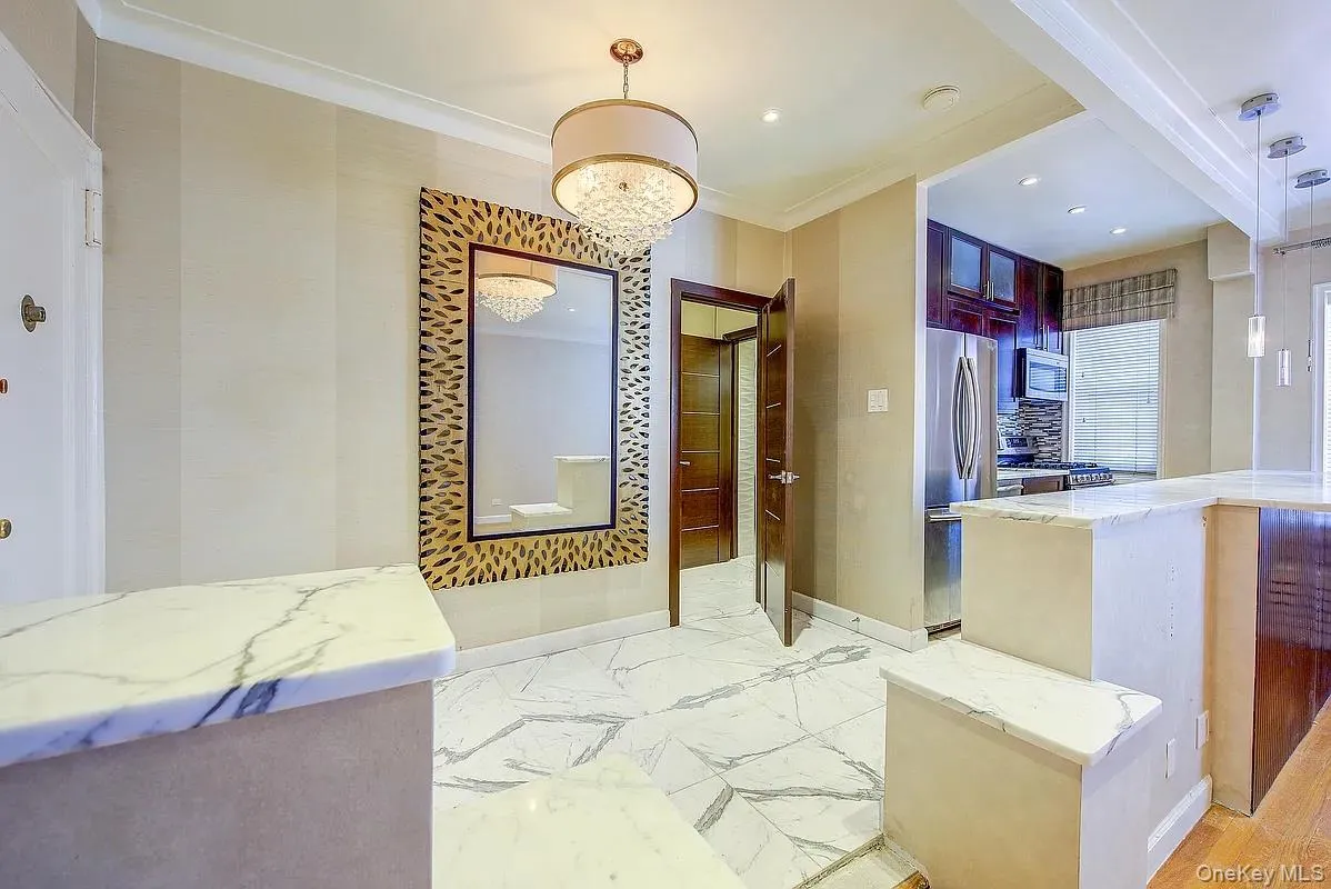 76-36 113 Street, New York, NY, 2 Rooms Rooms,1 BathroomBathrooms,Residential,For Rent,113,0,1007262 76-36 113 Street, New York, NY, 2 Rooms Rooms,1 BathroomBathrooms,Residential,For Rent,113,0,1007262