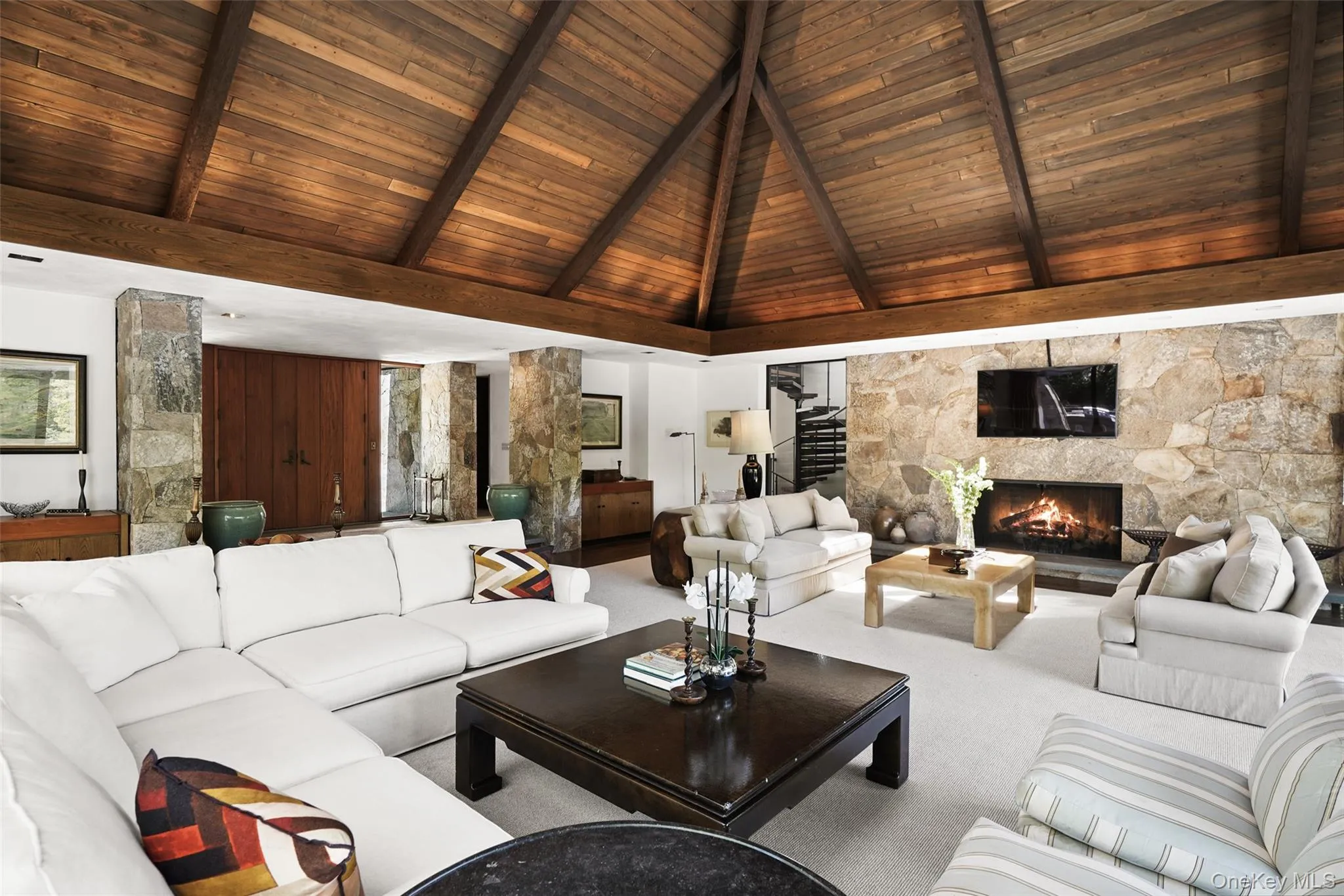 164 Eastwoods Road, Pound Ridge, NY, 5 Bedrooms Bedrooms, 11 Rooms Rooms,4 BathroomsBathrooms,Residential,For Rent,Eastwoods,0,1007263 164 Eastwoods Road, Pound Ridge, NY, 5 Bedrooms Bedrooms, 11 Rooms Rooms,4 BathroomsBathrooms,Residential,For Rent,Eastwoods,0,1007263