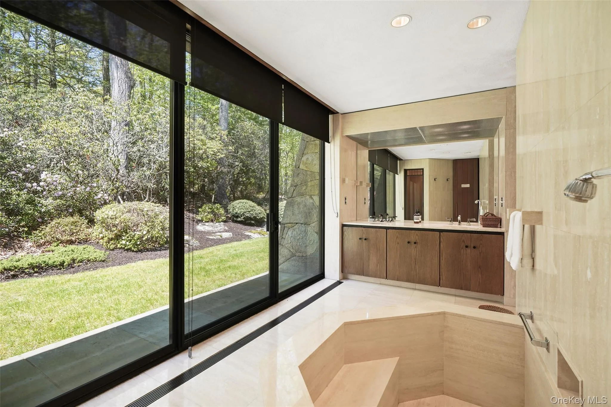 164 Eastwoods Road, Pound Ridge, NY, 5 Bedrooms Bedrooms, 11 Rooms Rooms,4 BathroomsBathrooms,Residential,For Rent,Eastwoods,0,1007263 164 Eastwoods Road, Pound Ridge, NY, 5 Bedrooms Bedrooms, 11 Rooms Rooms,4 BathroomsBathrooms,Residential,For Rent,Eastwoods,0,1007263