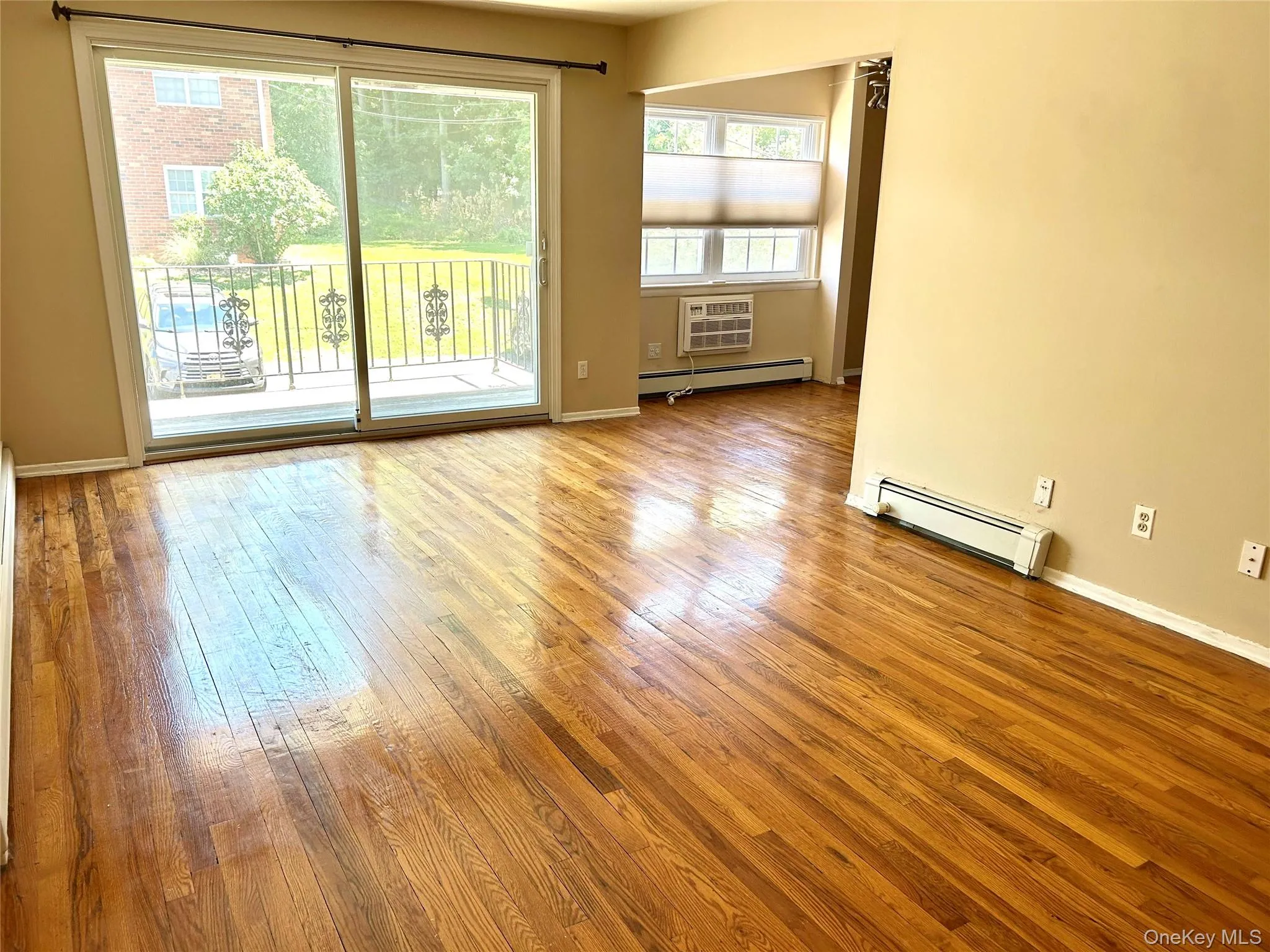 8 Colonial Road, Beacon, NY, 1 Bedroom Bedrooms, 4 Rooms Rooms,1 BathroomBathrooms,Residential Lease,For Rent,Colonial,0,1007270 8 Colonial Road, Beacon, NY, 1 Bedroom Bedrooms, 4 Rooms Rooms,1 BathroomBathrooms,Residential Lease,For Rent,Colonial,0,1007270