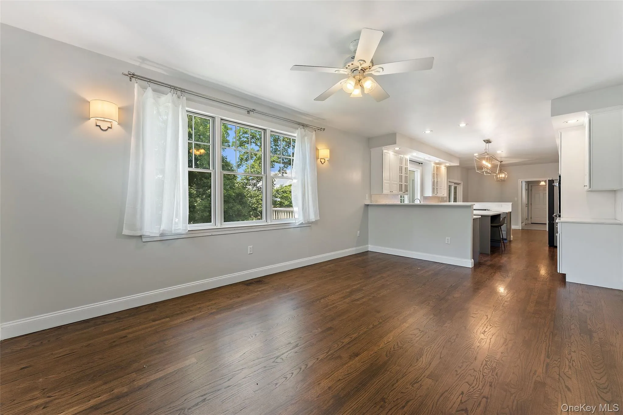 2 Castle Hill Close, Greenburgh, NY, 5 Bedrooms Bedrooms, 9 Rooms Rooms,3 BathroomsBathrooms,Residential,For Rent,Castle Hill,0,1007275 2 Castle Hill Close, Greenburgh, NY, 5 Bedrooms Bedrooms, 9 Rooms Rooms,3 BathroomsBathrooms,Residential,For Rent,Castle Hill,0,1007275