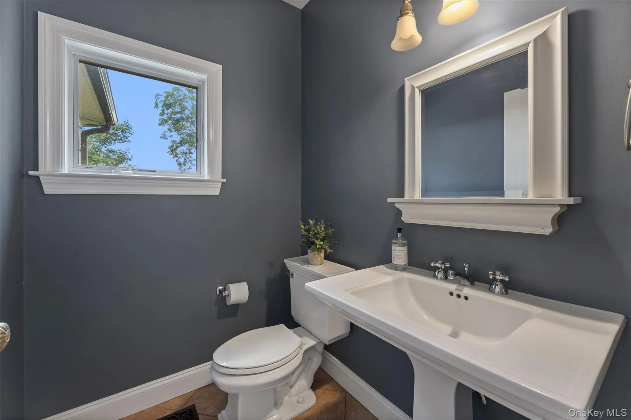 1st Floor Powder Room 1st Floor Powder Room