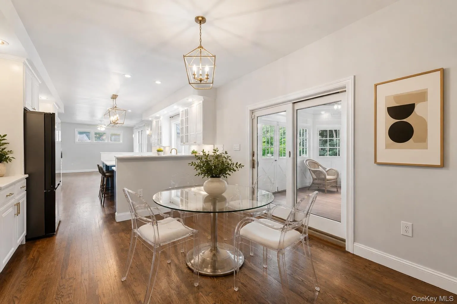 Casual eat in kitchen area virtually staged Casual eat in kitchen area virtually staged