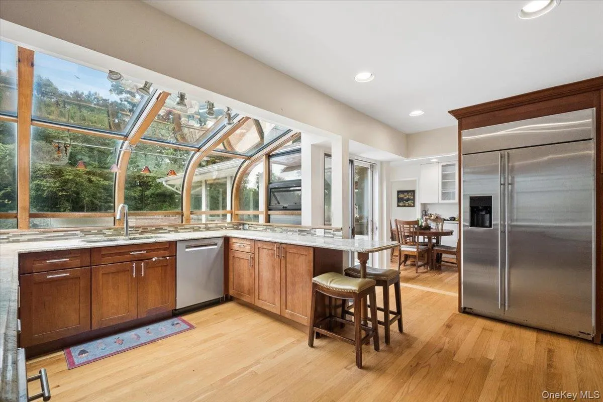 5 Agnes Circle, Greenburgh, NY, 4 Bedrooms Bedrooms, 9 Rooms Rooms,4 BathroomsBathrooms,Residential Lease,For Rent,Agnes,0,1007276 5 Agnes Circle, Greenburgh, NY, 4 Bedrooms Bedrooms, 9 Rooms Rooms,4 BathroomsBathrooms,Residential Lease,For Rent,Agnes,0,1007276
