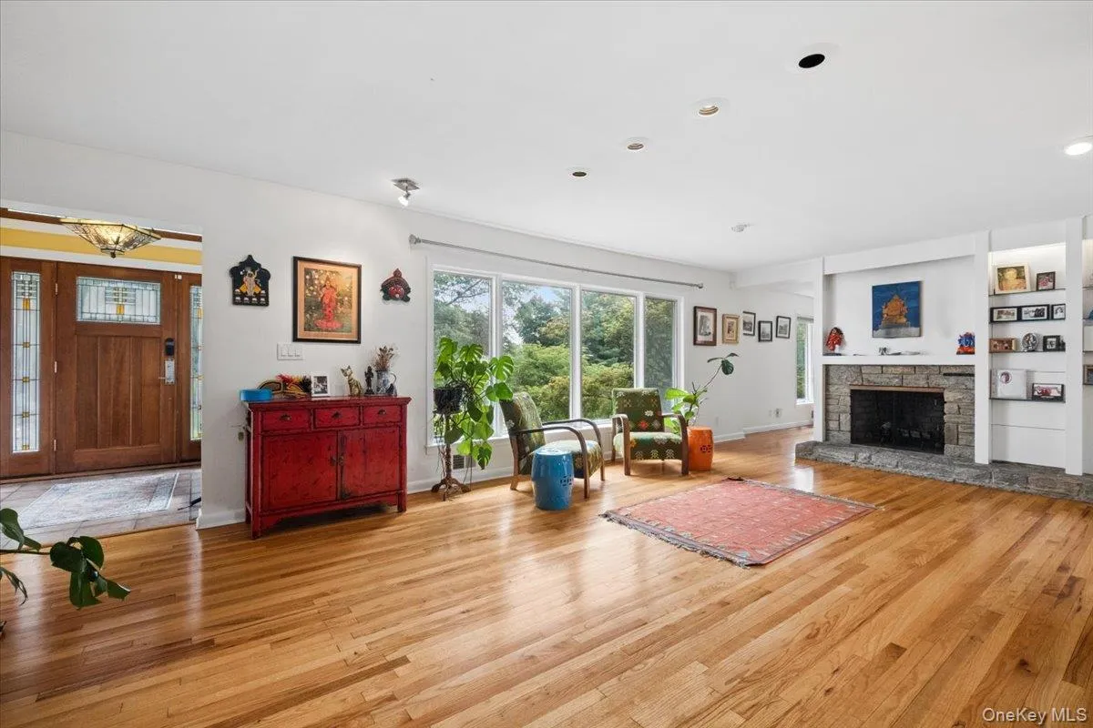 5 Agnes Circle, Greenburgh, NY, 4 Bedrooms Bedrooms, 9 Rooms Rooms,4 BathroomsBathrooms,Residential Lease,For Rent,Agnes,0,1007276 5 Agnes Circle, Greenburgh, NY, 4 Bedrooms Bedrooms, 9 Rooms Rooms,4 BathroomsBathrooms,Residential Lease,For Rent,Agnes,0,1007276