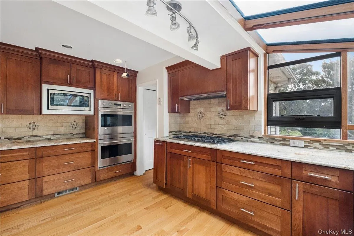 5 Agnes Circle, Greenburgh, NY, 4 Bedrooms Bedrooms, 9 Rooms Rooms,4 BathroomsBathrooms,Residential Lease,For Rent,Agnes,0,1007276 5 Agnes Circle, Greenburgh, NY, 4 Bedrooms Bedrooms, 9 Rooms Rooms,4 BathroomsBathrooms,Residential Lease,For Rent,Agnes,0,1007276