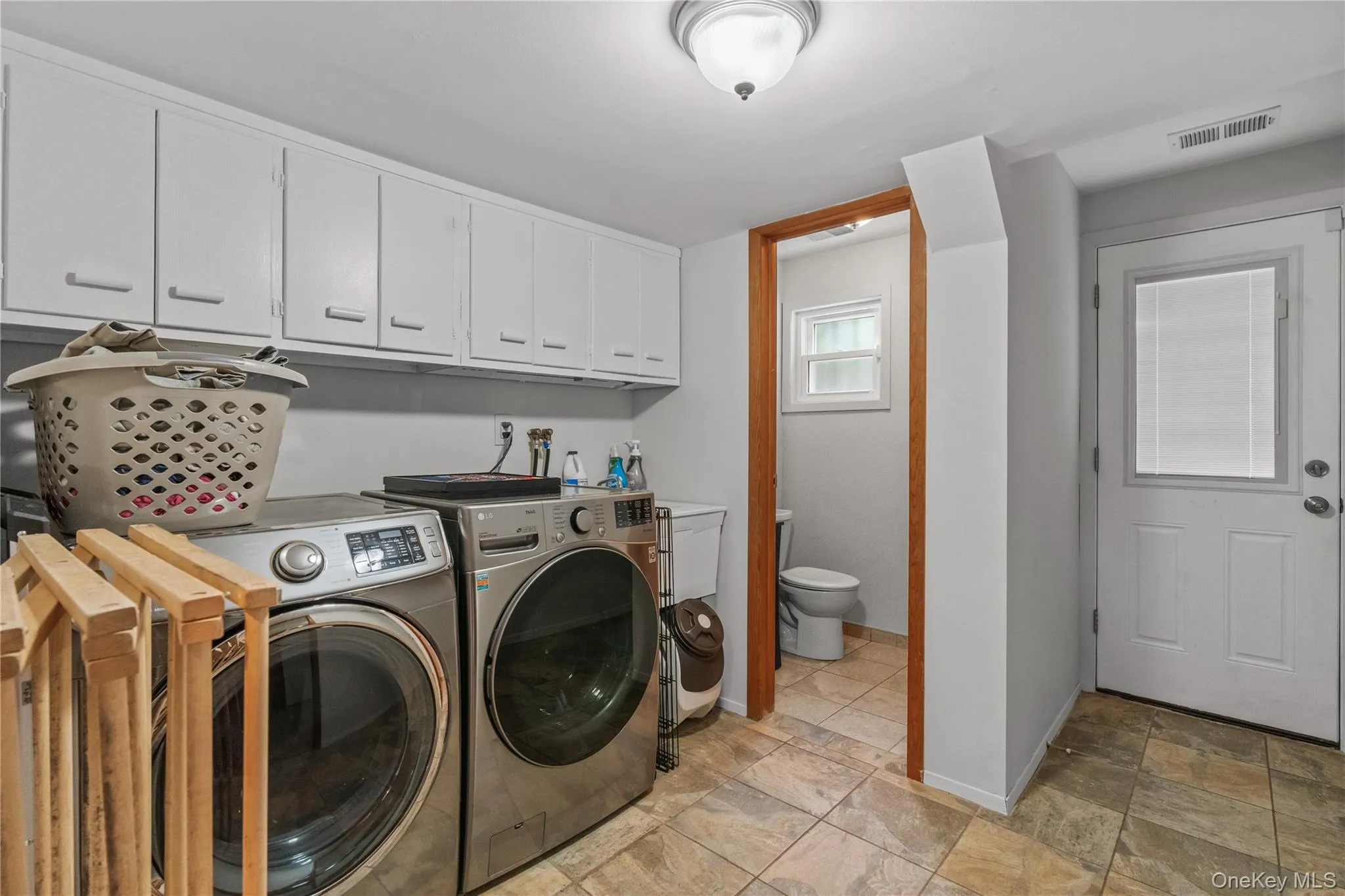 224 Willow Drive, Ossining, NY, 3 Bedrooms Bedrooms, 6 Rooms Rooms,2 BathroomsBathrooms,Residential,For Rent,Willow,0,1007281 224 Willow Drive, Ossining, NY, 3 Bedrooms Bedrooms, 6 Rooms Rooms,2 BathroomsBathrooms,Residential,For Rent,Willow,0,1007281