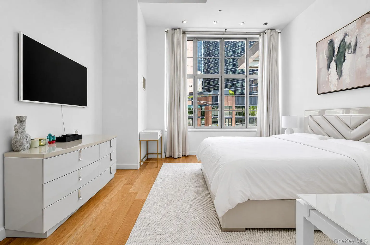 27-28 Thomson Avenue, New York, NY, 1 Bedroom Bedrooms, 5 Rooms Rooms,2 BathroomsBathrooms,Residential,For Rent,Thomson,0,1007283 27-28 Thomson Avenue, New York, NY, 1 Bedroom Bedrooms, 5 Rooms Rooms,2 BathroomsBathrooms,Residential,For Rent,Thomson,0,1007283