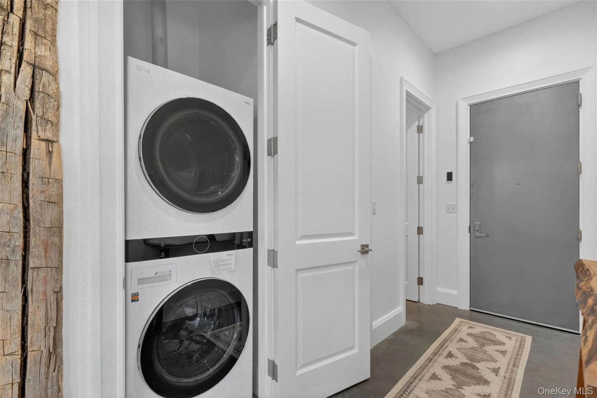226 Main Street, Beacon, NY, 2 Bedrooms Bedrooms, 7 Rooms Rooms,2 BathroomsBathrooms,Residential,For Rent,Main,0,1007284 226 Main Street, Beacon, NY, 2 Bedrooms Bedrooms, 7 Rooms Rooms,2 BathroomsBathrooms,Residential,For Rent,Main,0,1007284