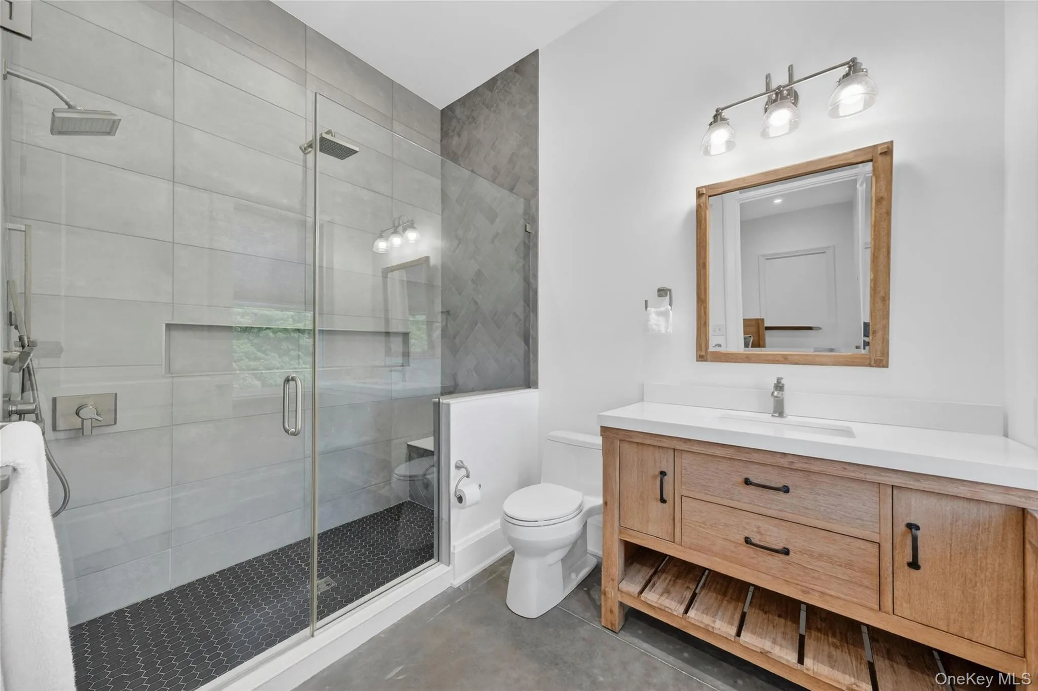 226 Main Street, Beacon, NY, 2 Bedrooms Bedrooms, 7 Rooms Rooms,2 BathroomsBathrooms,Residential,For Rent,Main,0,1007284 226 Main Street, Beacon, NY, 2 Bedrooms Bedrooms, 7 Rooms Rooms,2 BathroomsBathrooms,Residential,For Rent,Main,0,1007284