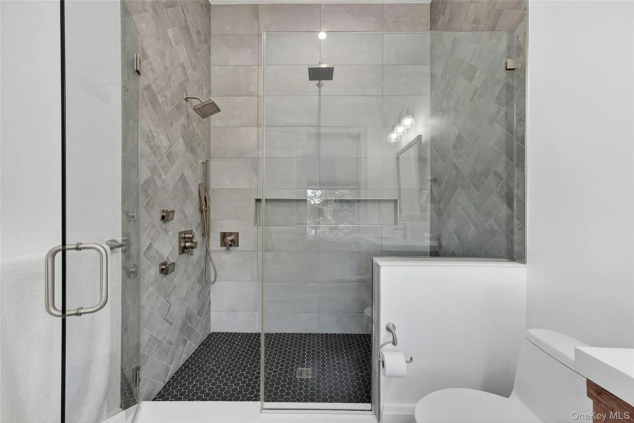226 Main Street, Beacon, NY, 2 Bedrooms Bedrooms, 7 Rooms Rooms,2 BathroomsBathrooms,Residential,For Rent,Main,0,1007284 226 Main Street, Beacon, NY, 2 Bedrooms Bedrooms, 7 Rooms Rooms,2 BathroomsBathrooms,Residential,For Rent,Main,0,1007284